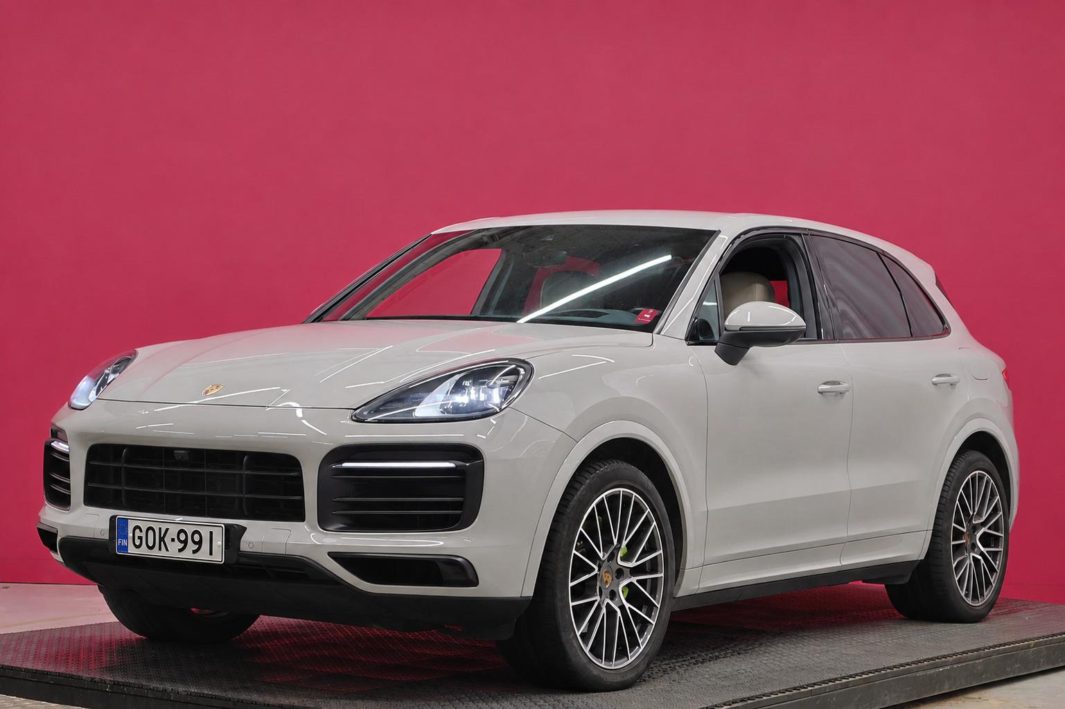 PORSCHE Cayenne 2020
