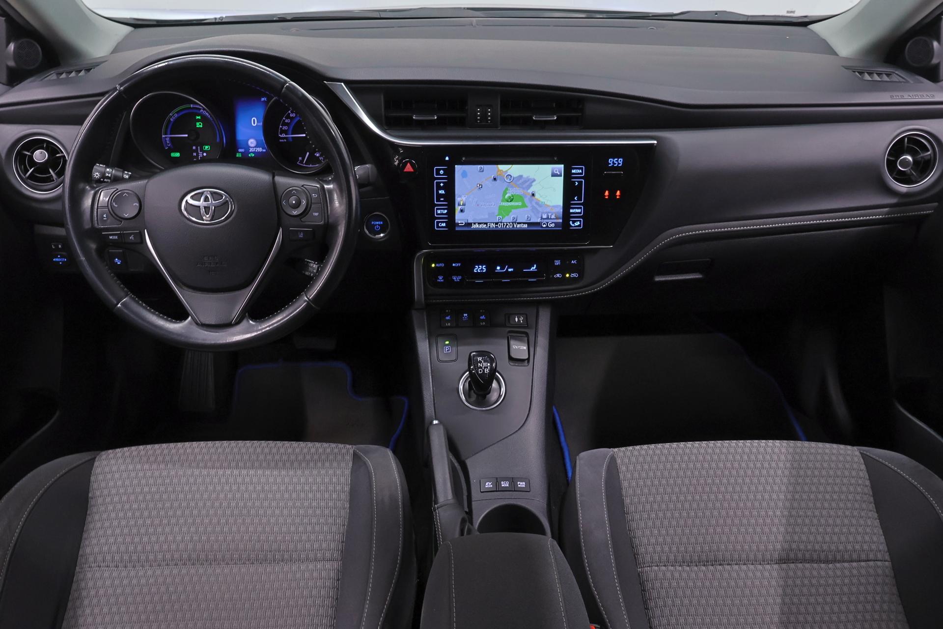 TOYOTA Auris 2018