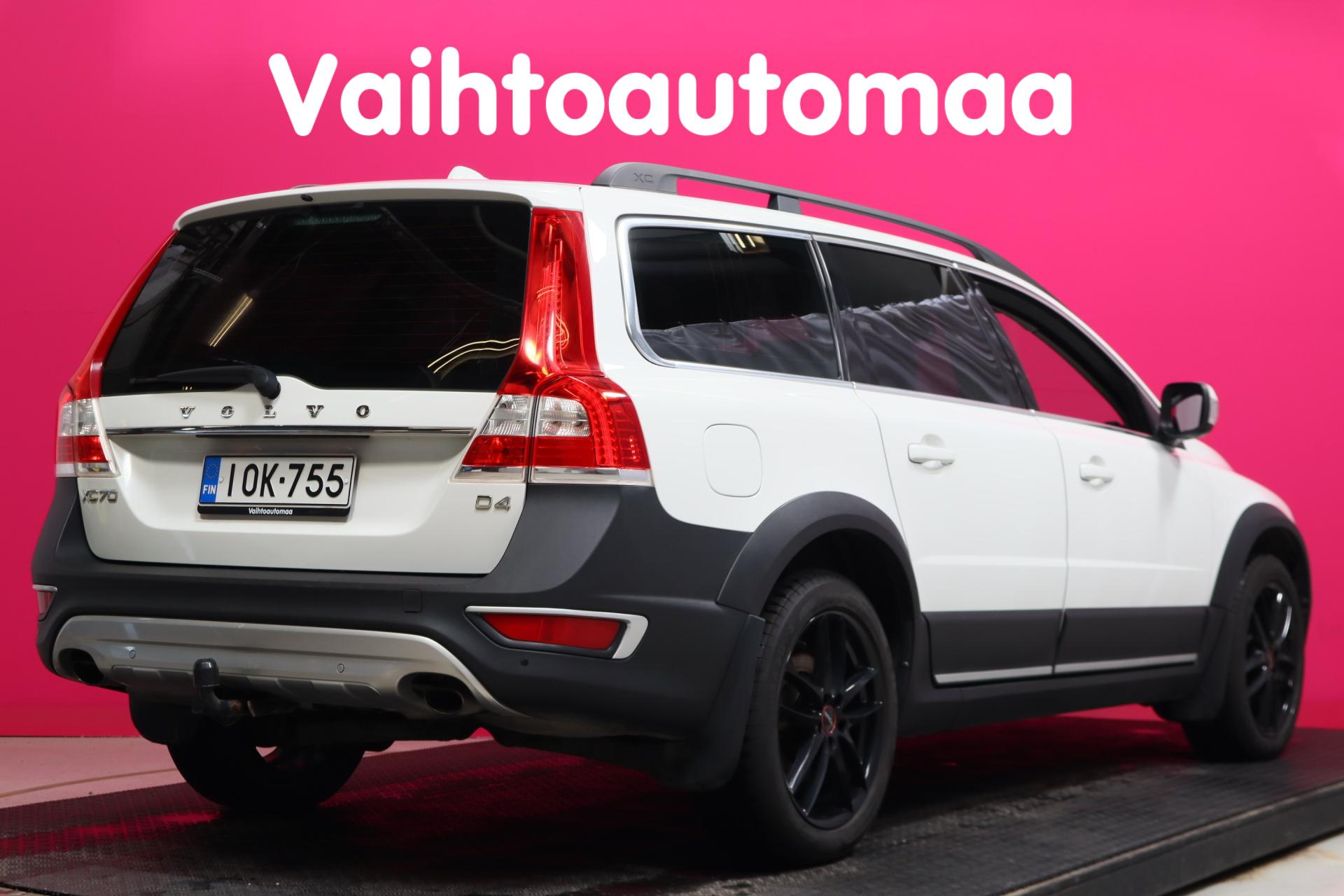 VOLVO XC70 2014