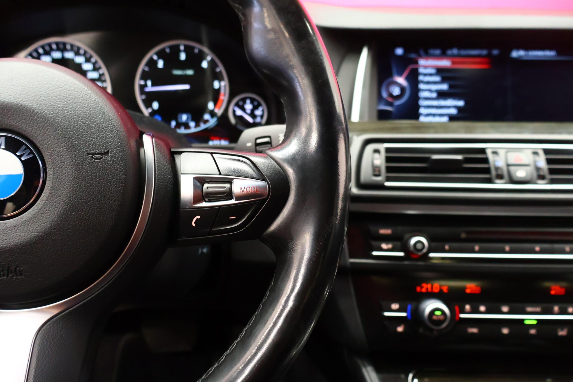 BMW 520 2015
