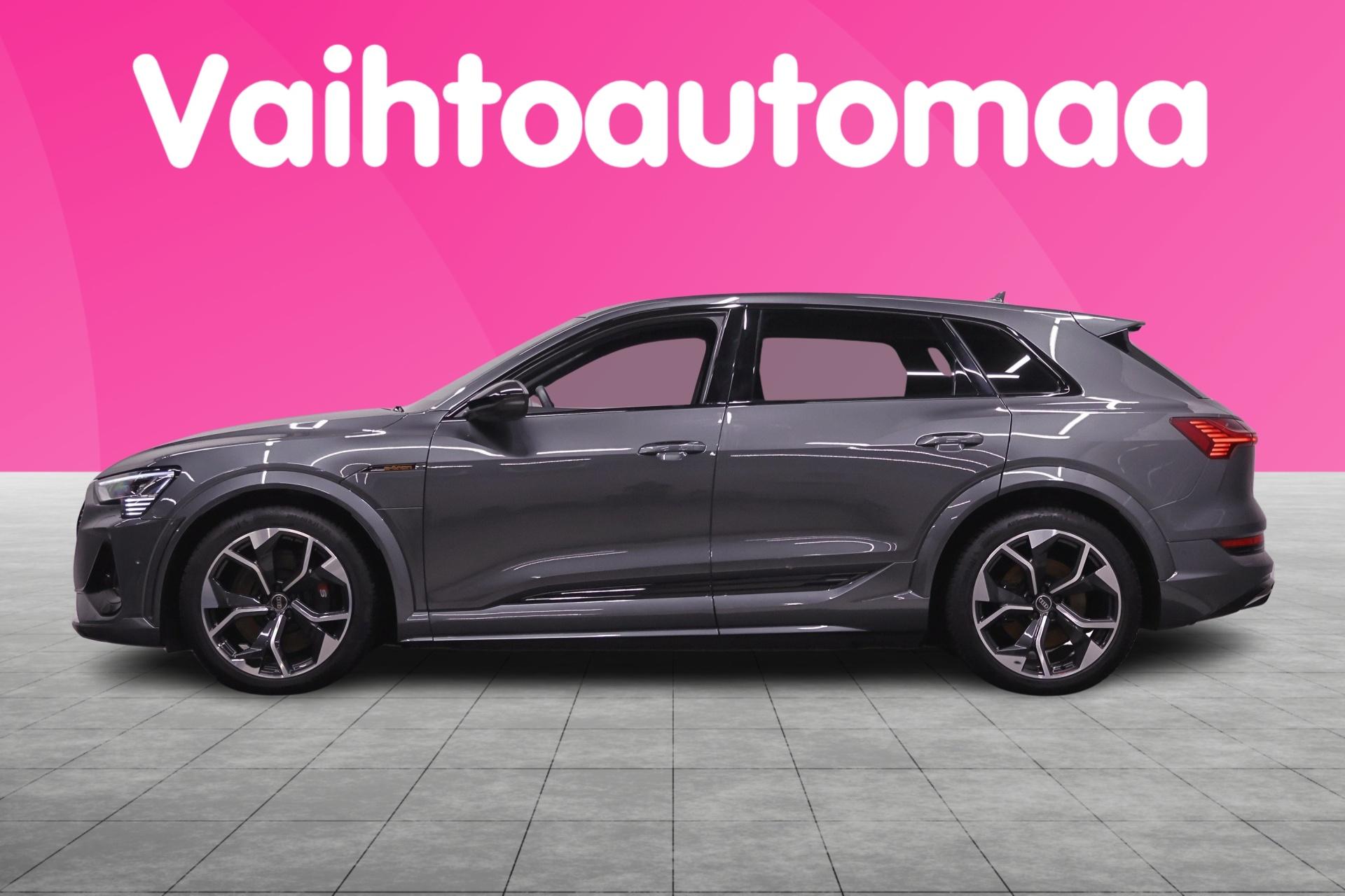 AUDI e-tron 2023