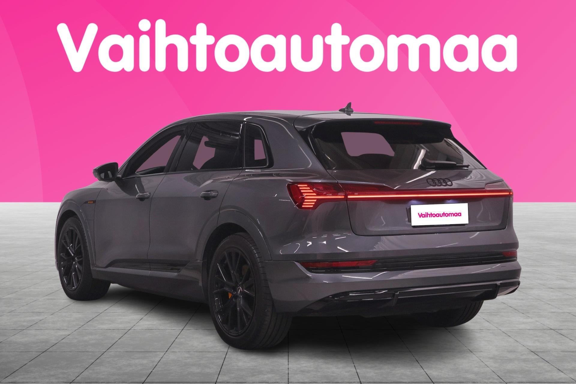 AUDI e-tron 2023