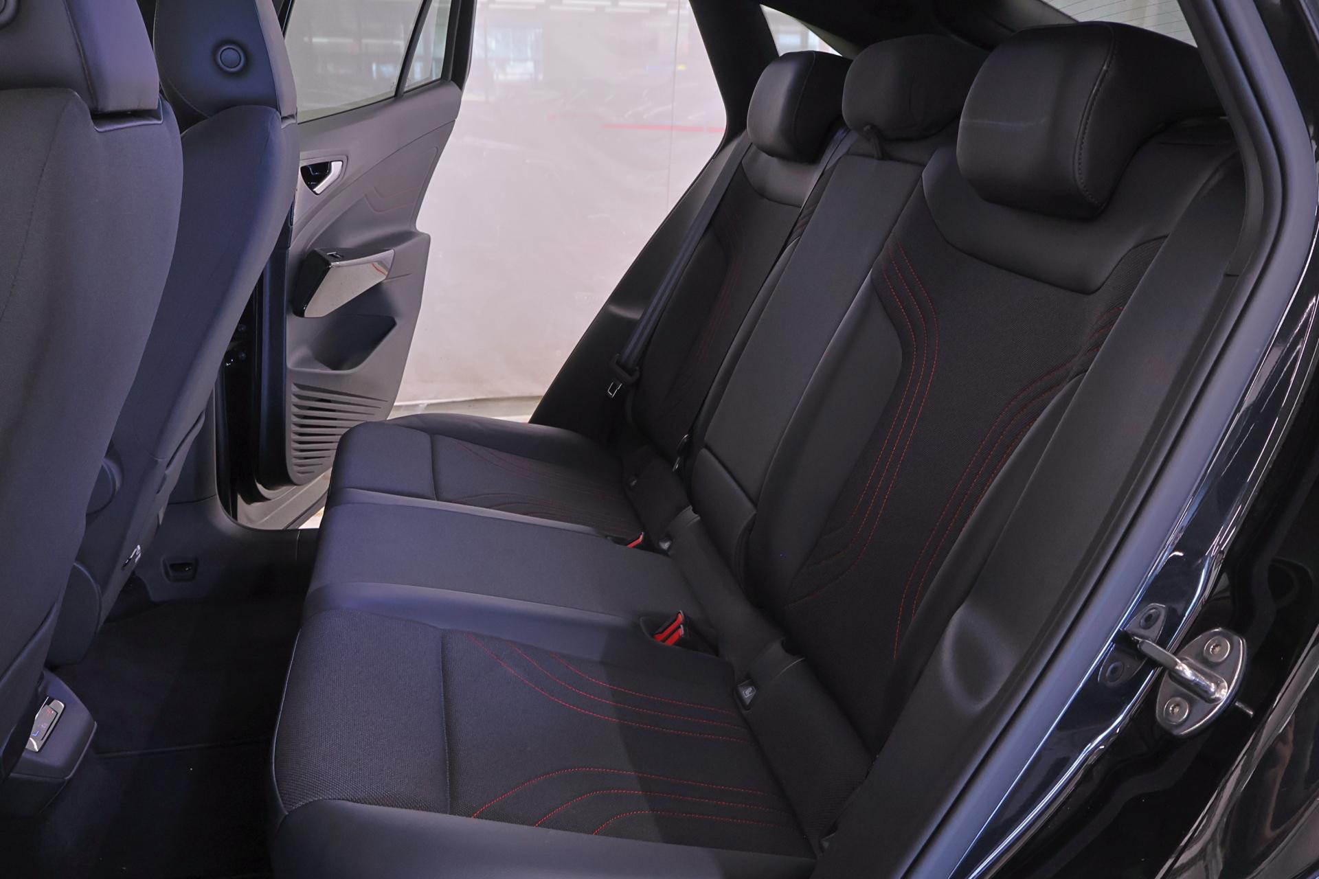 VOLKSWAGEN ID.5 2023