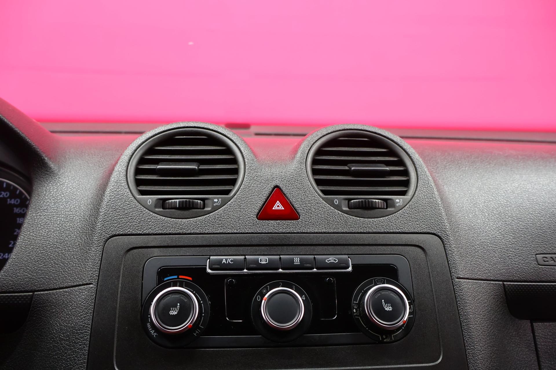 VOLKSWAGEN Caddy 2014