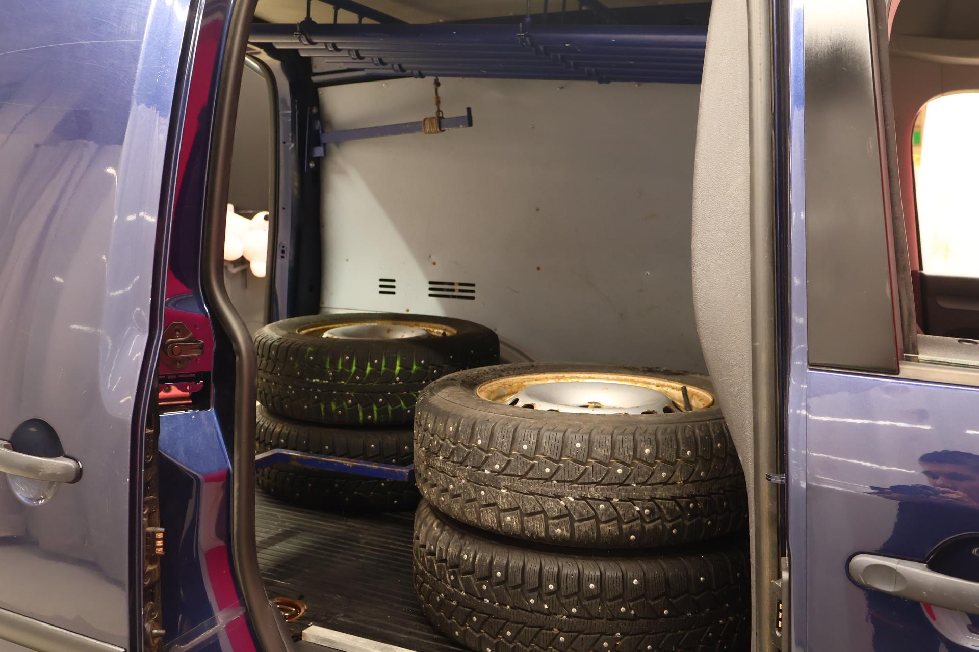 VOLKSWAGEN Caddy 2014