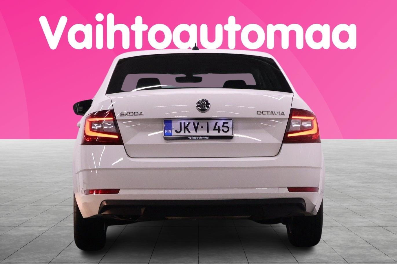 SKODA Octavia 8