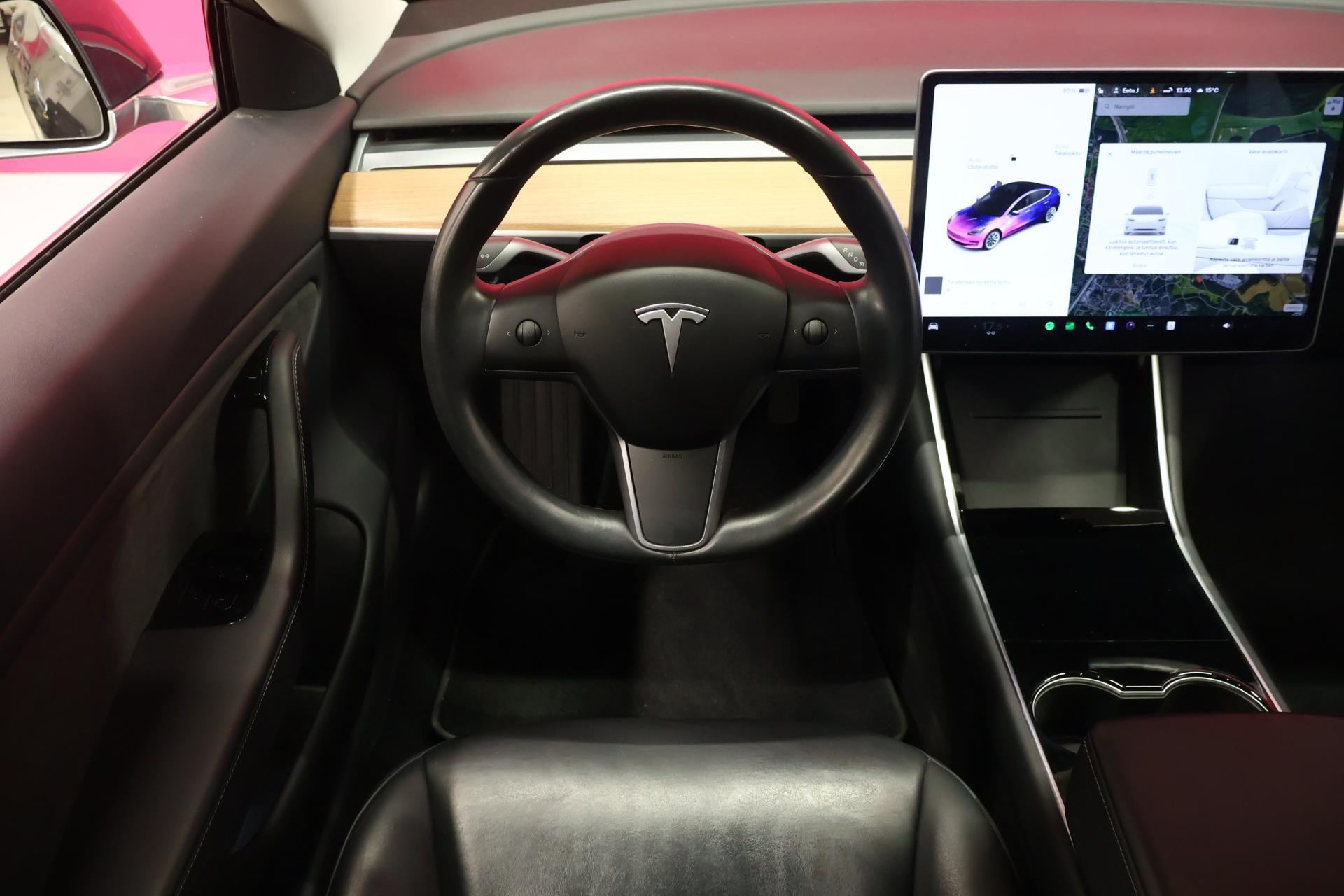 TESLA Model 3 2019