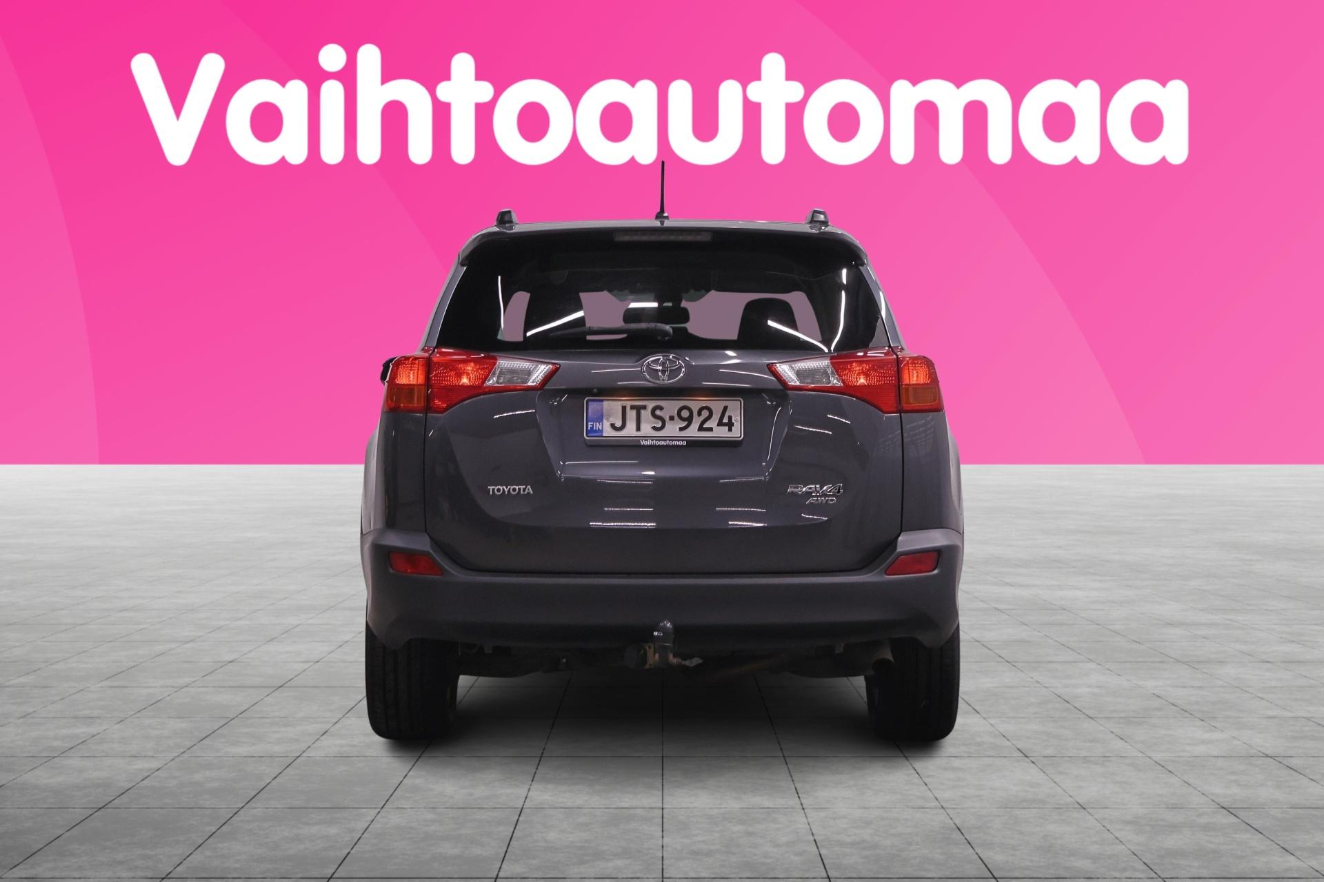 TOYOTA RAV4 8