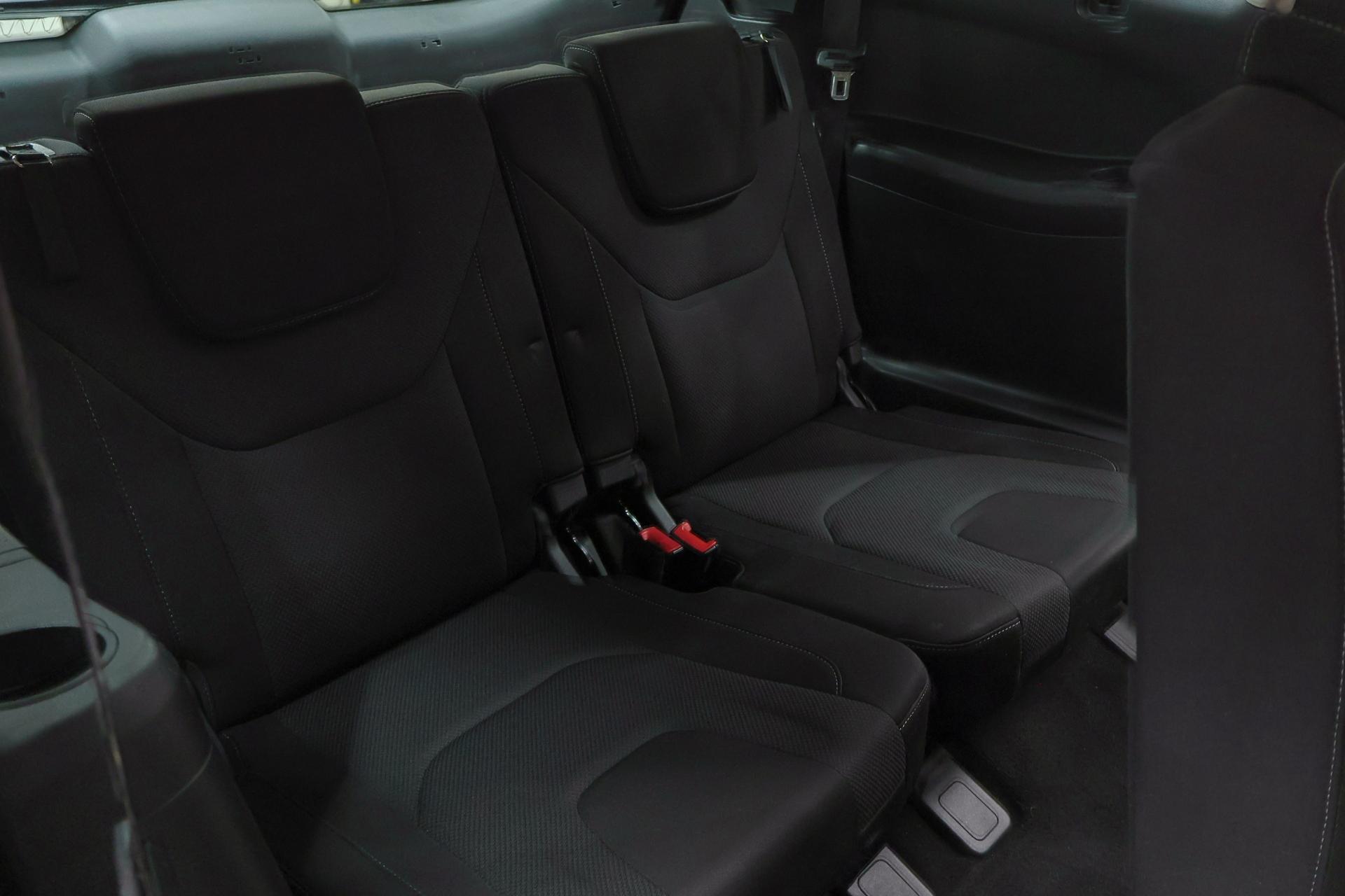 FORD S-MAX 12