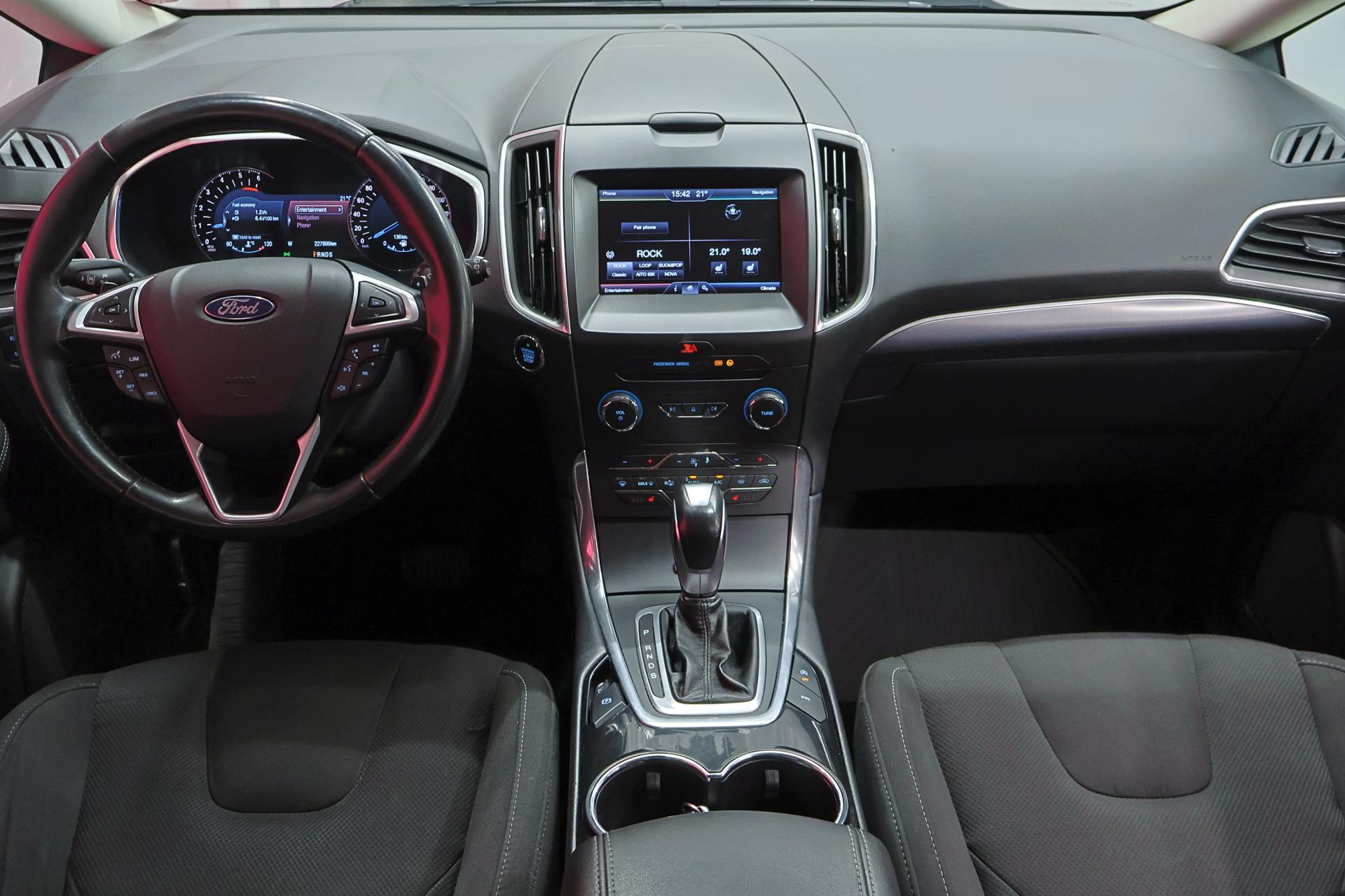 FORD S-MAX 13