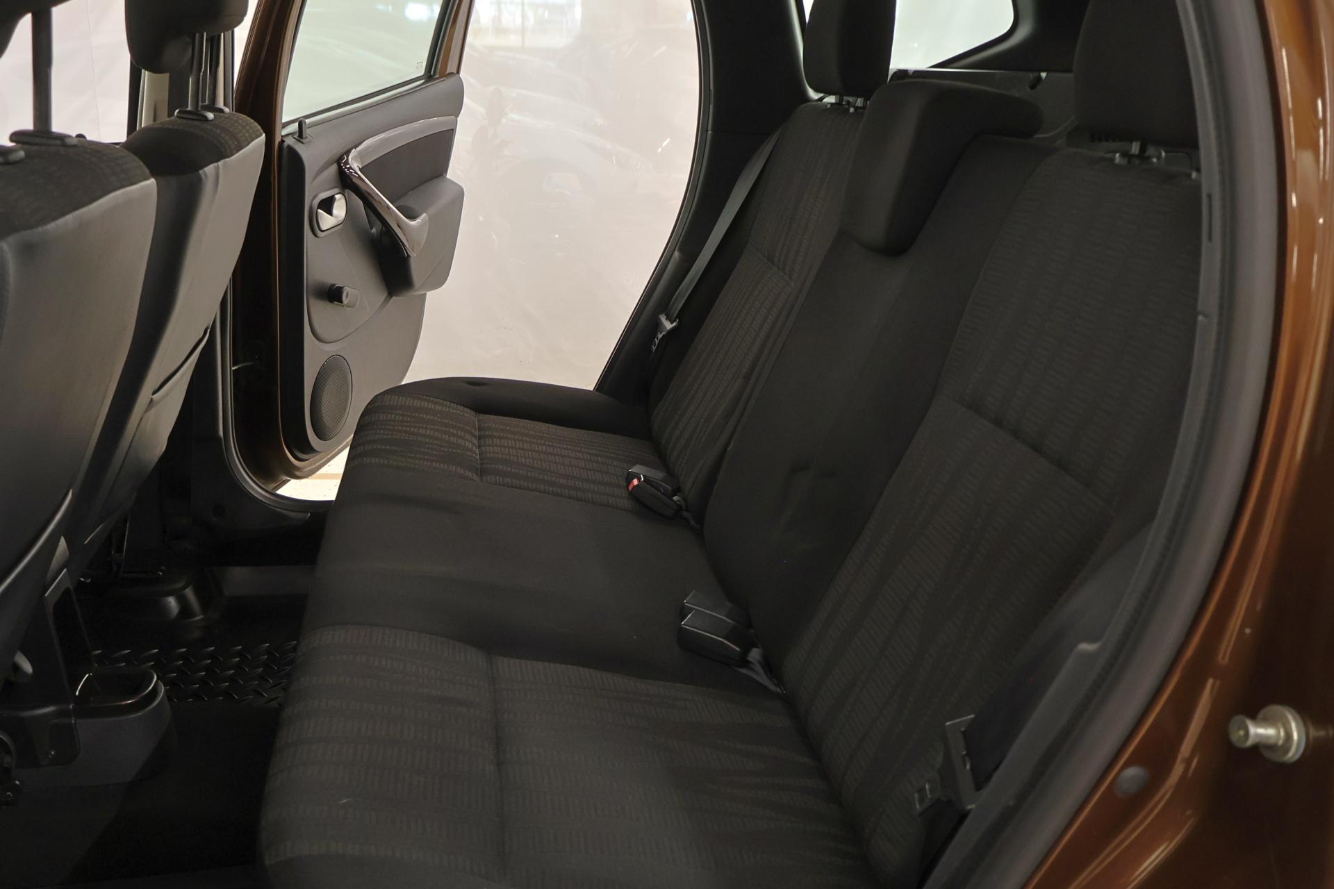 DACIA Duster 2012