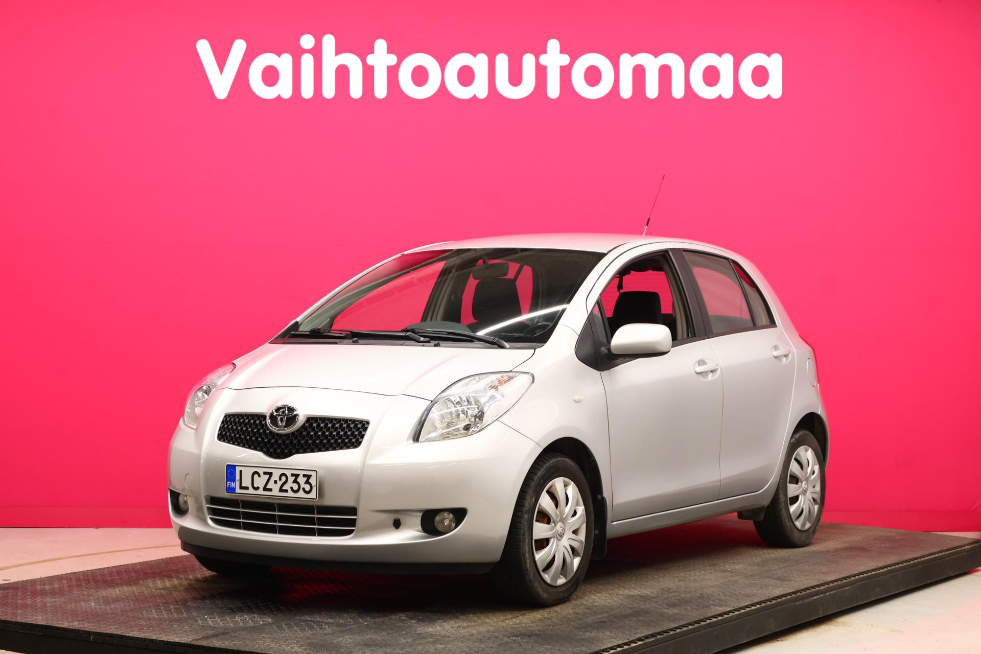 TOYOTA Yaris 2008