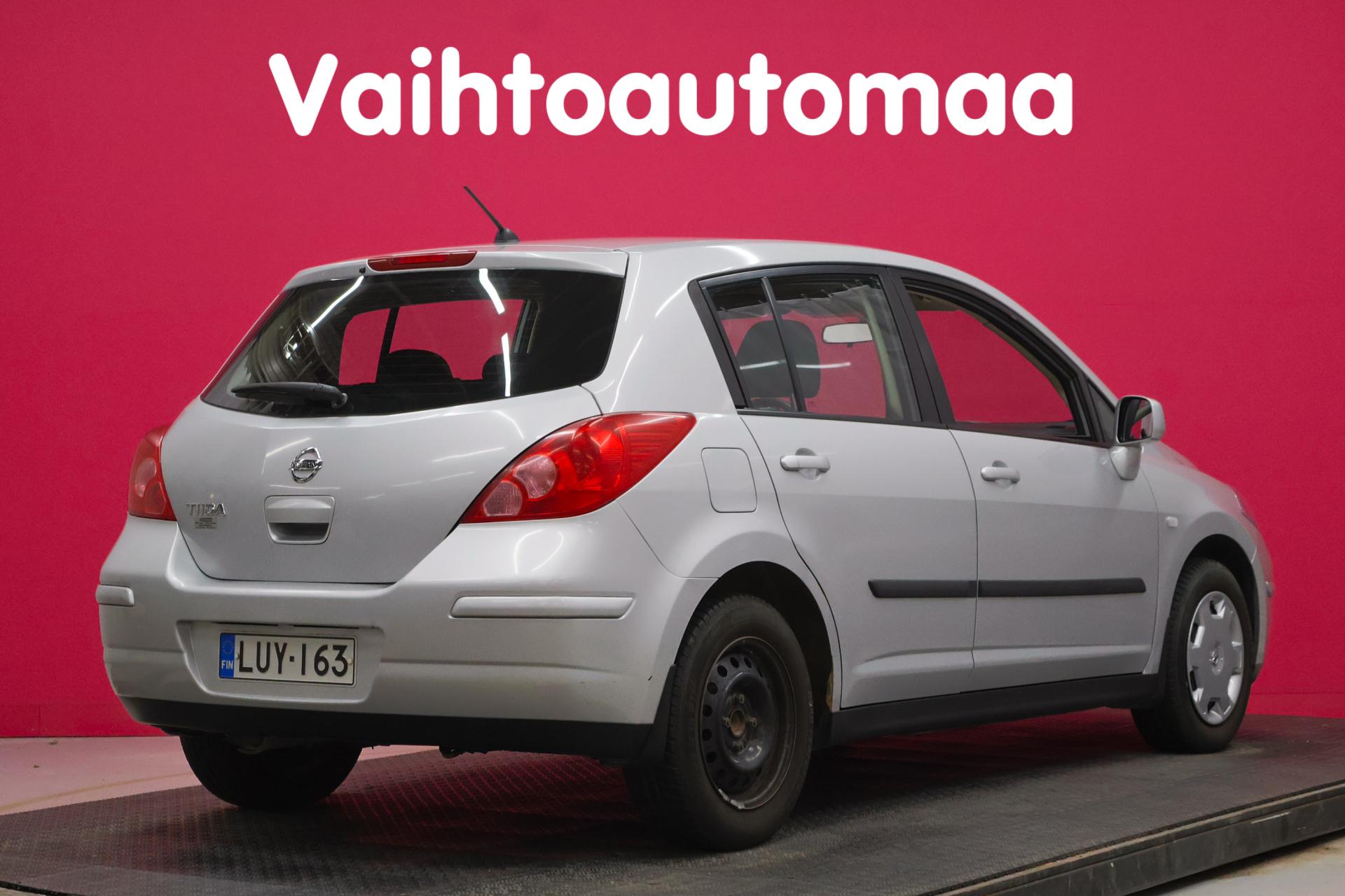 NISSAN Tiida 2008