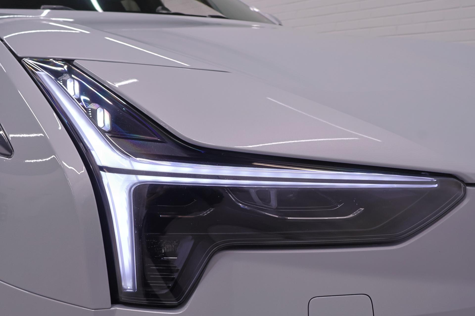 POLESTAR 3 2025