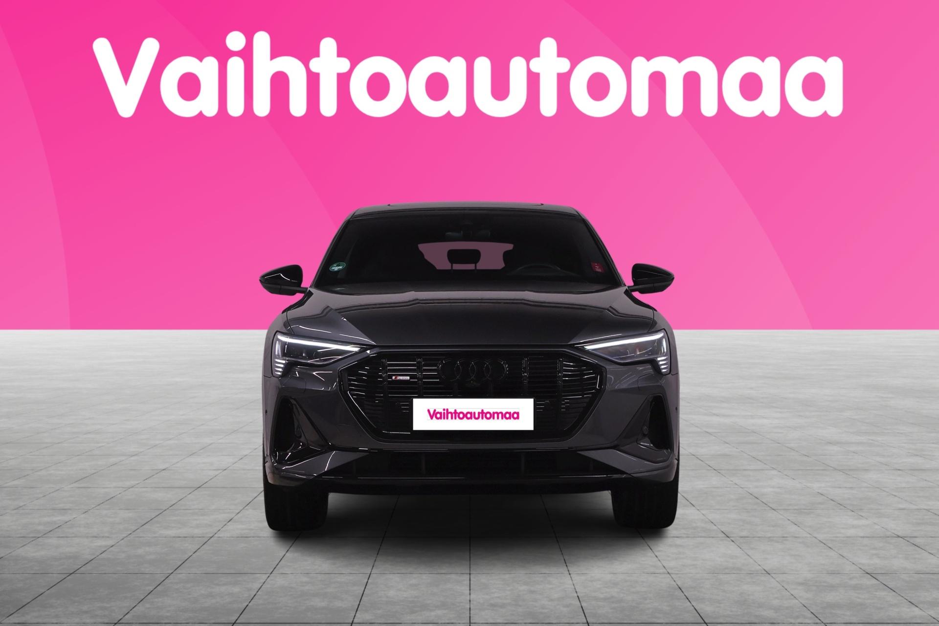 AUDI e-tron 2023