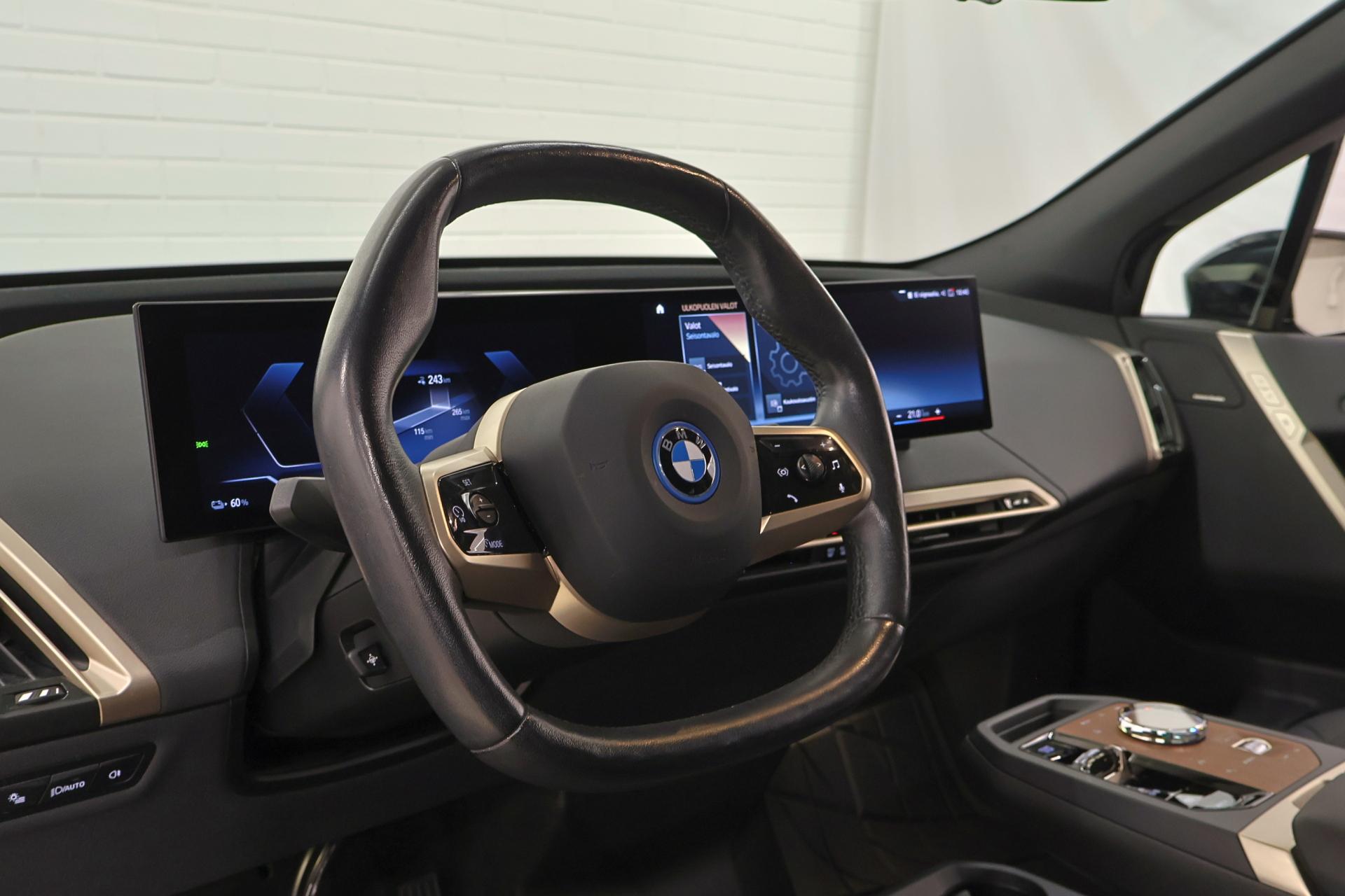 BMW iX 2023