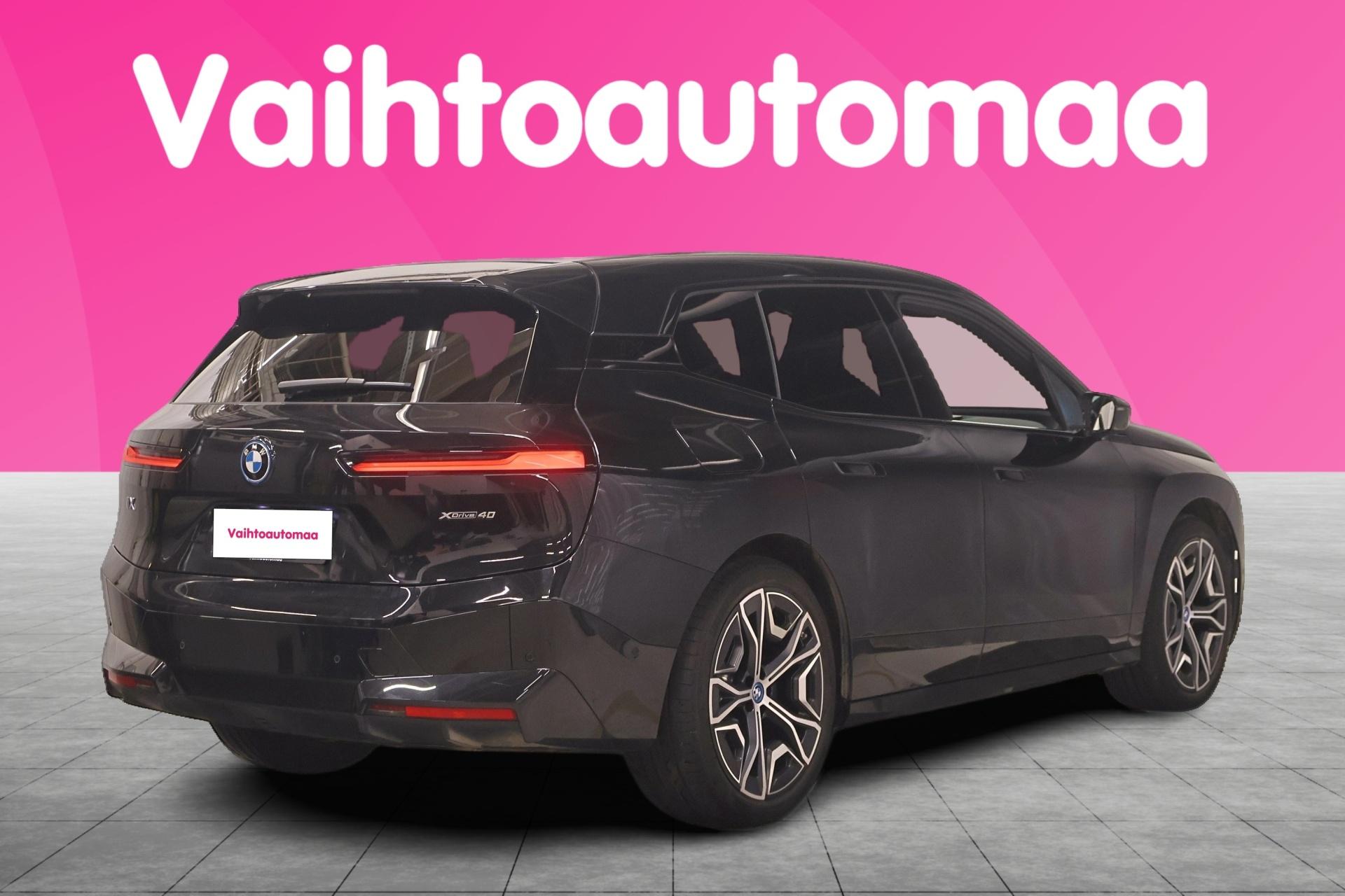 BMW iX 2023