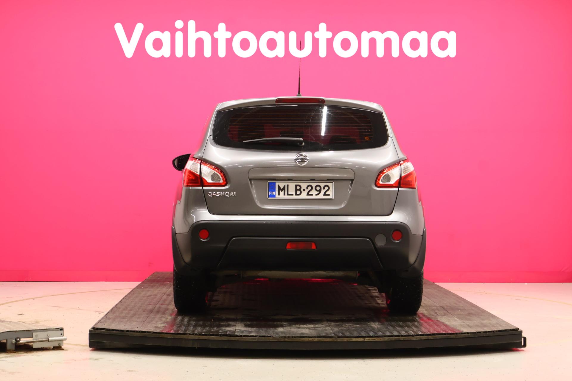 NISSAN Qashqai 2012