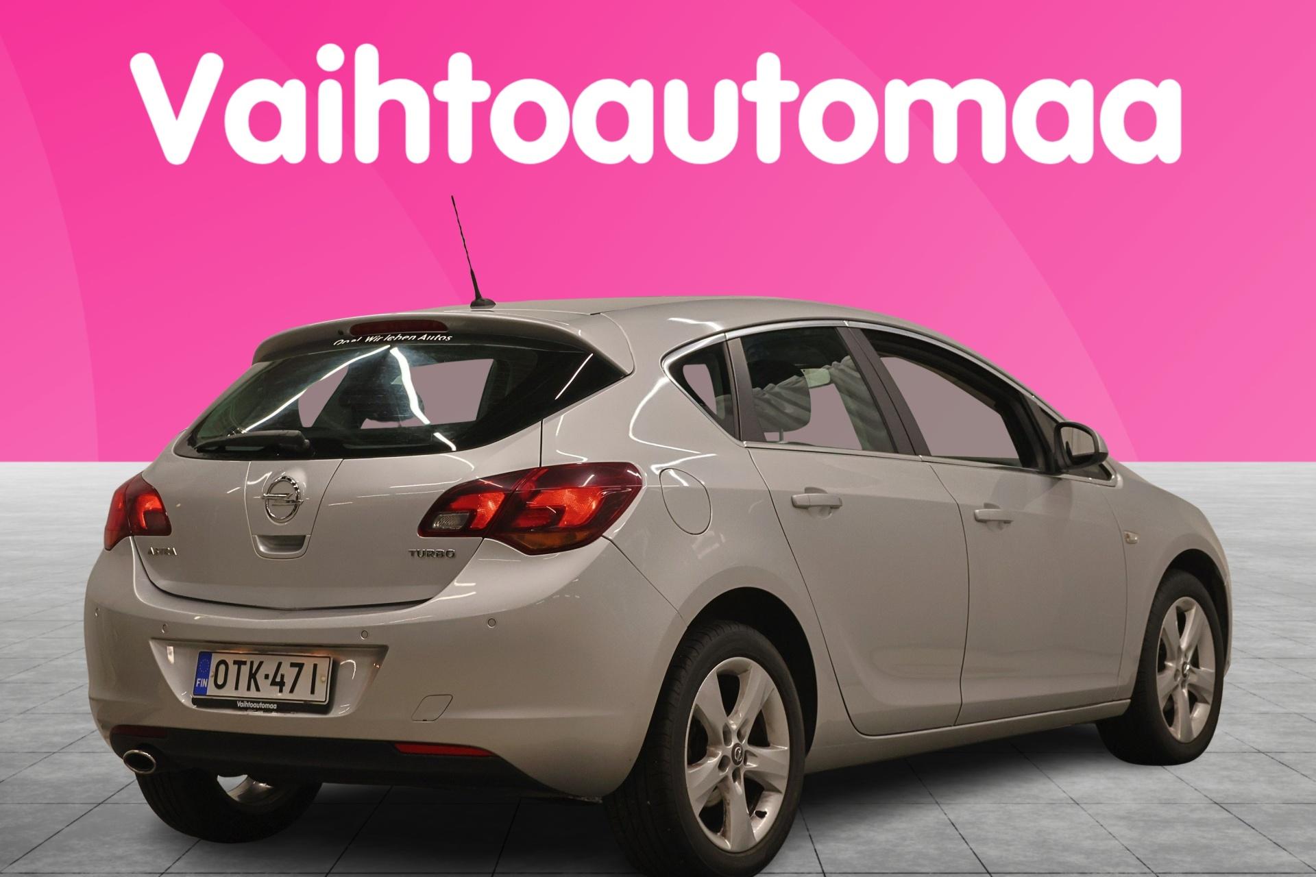 OPEL Astra 2012
