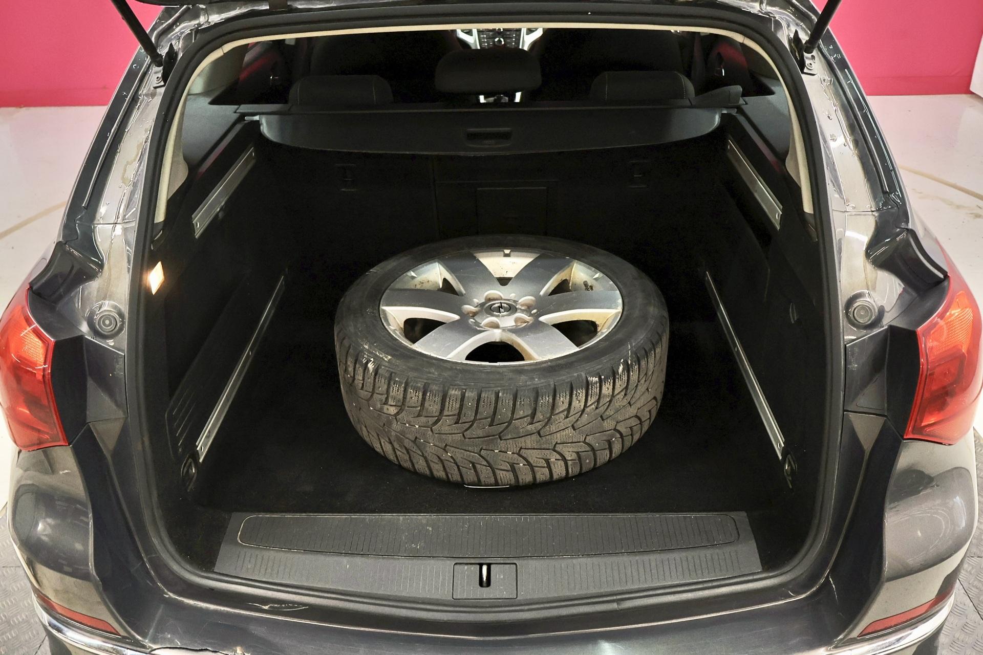 OPEL Astra 2014