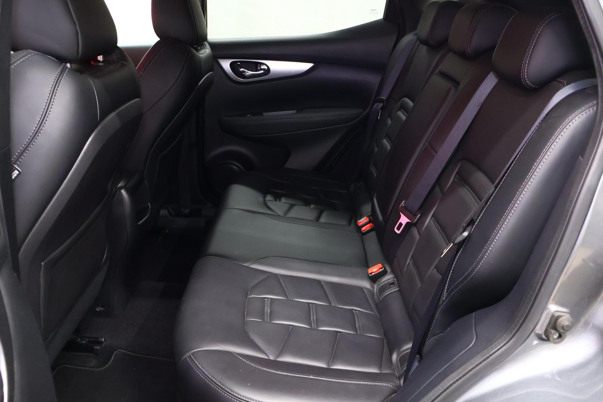 NISSAN Qashqai 2018