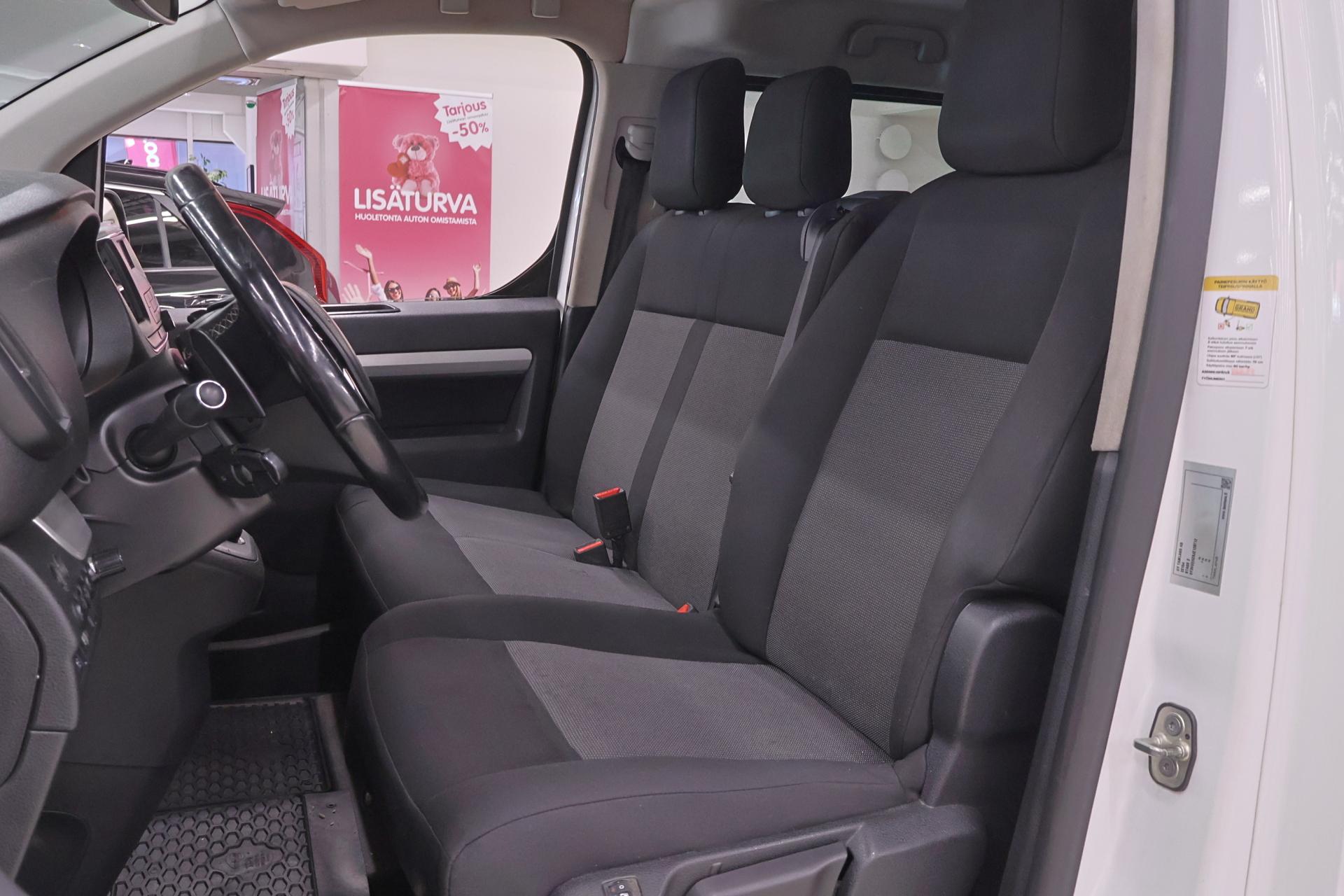 PEUGEOT Traveller 2019