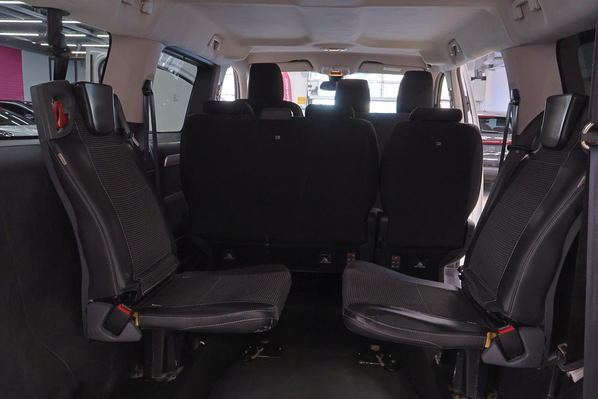 PEUGEOT Traveller 2019