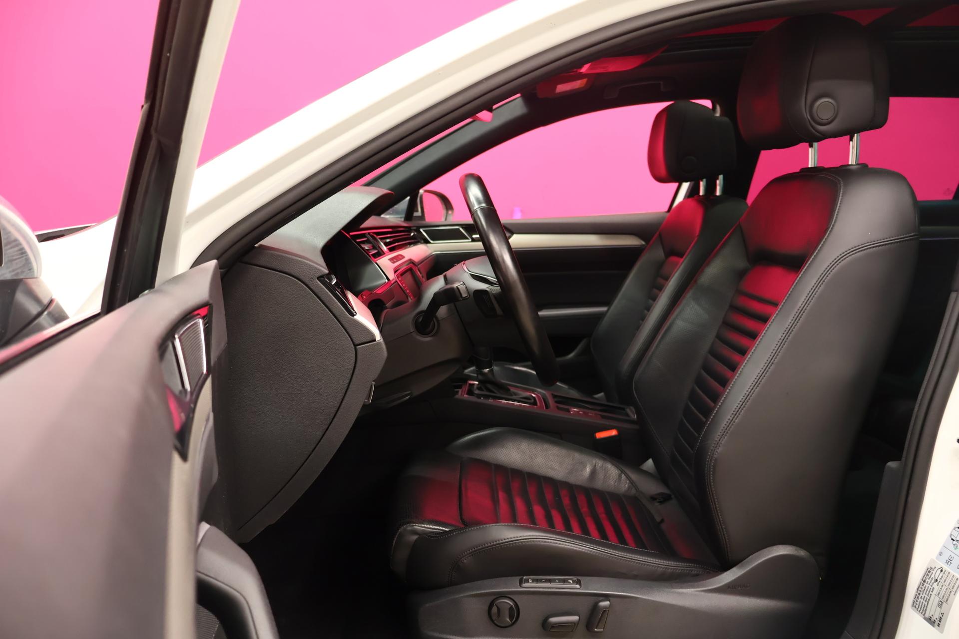 VOLKSWAGEN Passat 2017