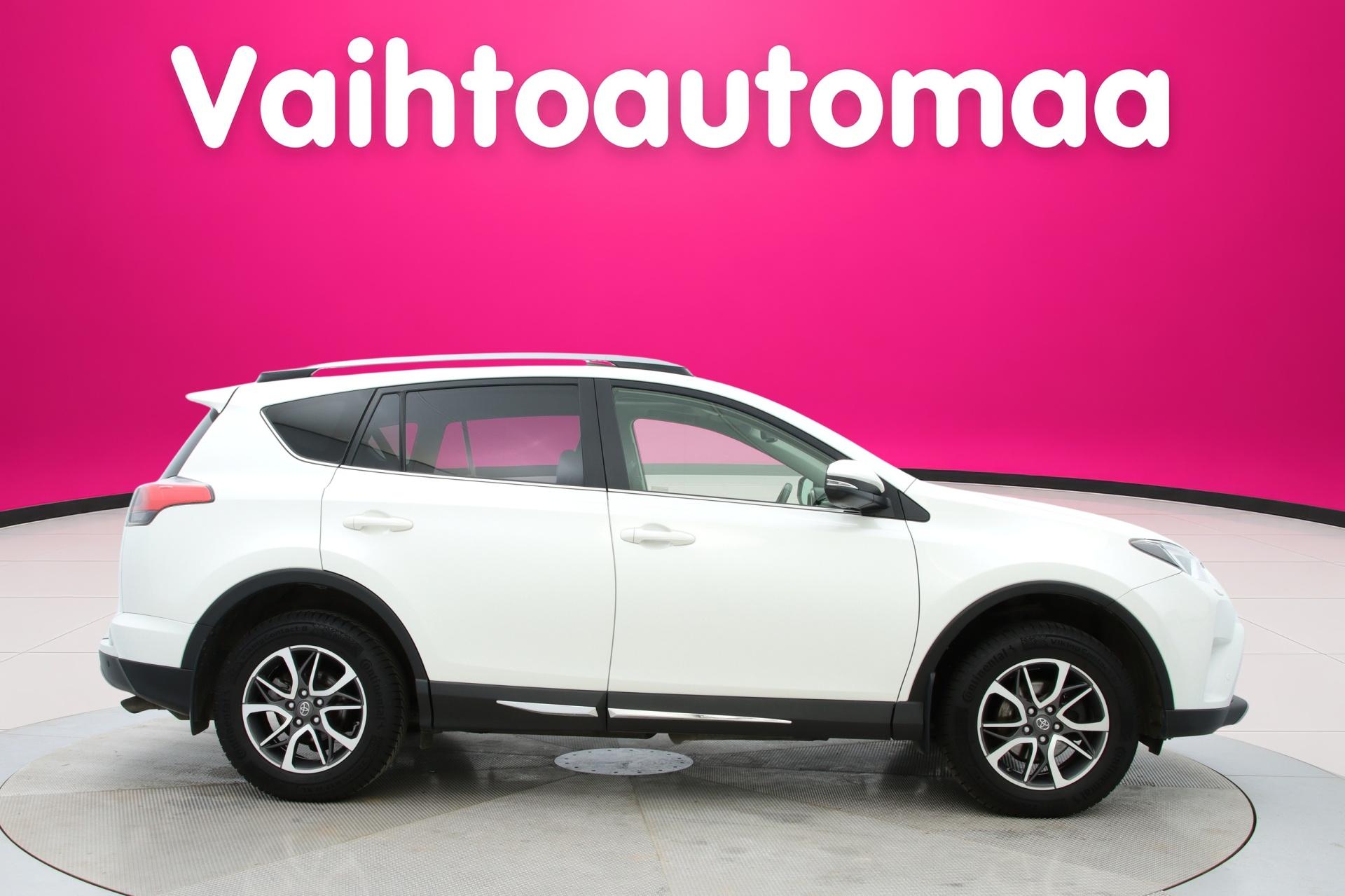 TOYOTA RAV4 2017