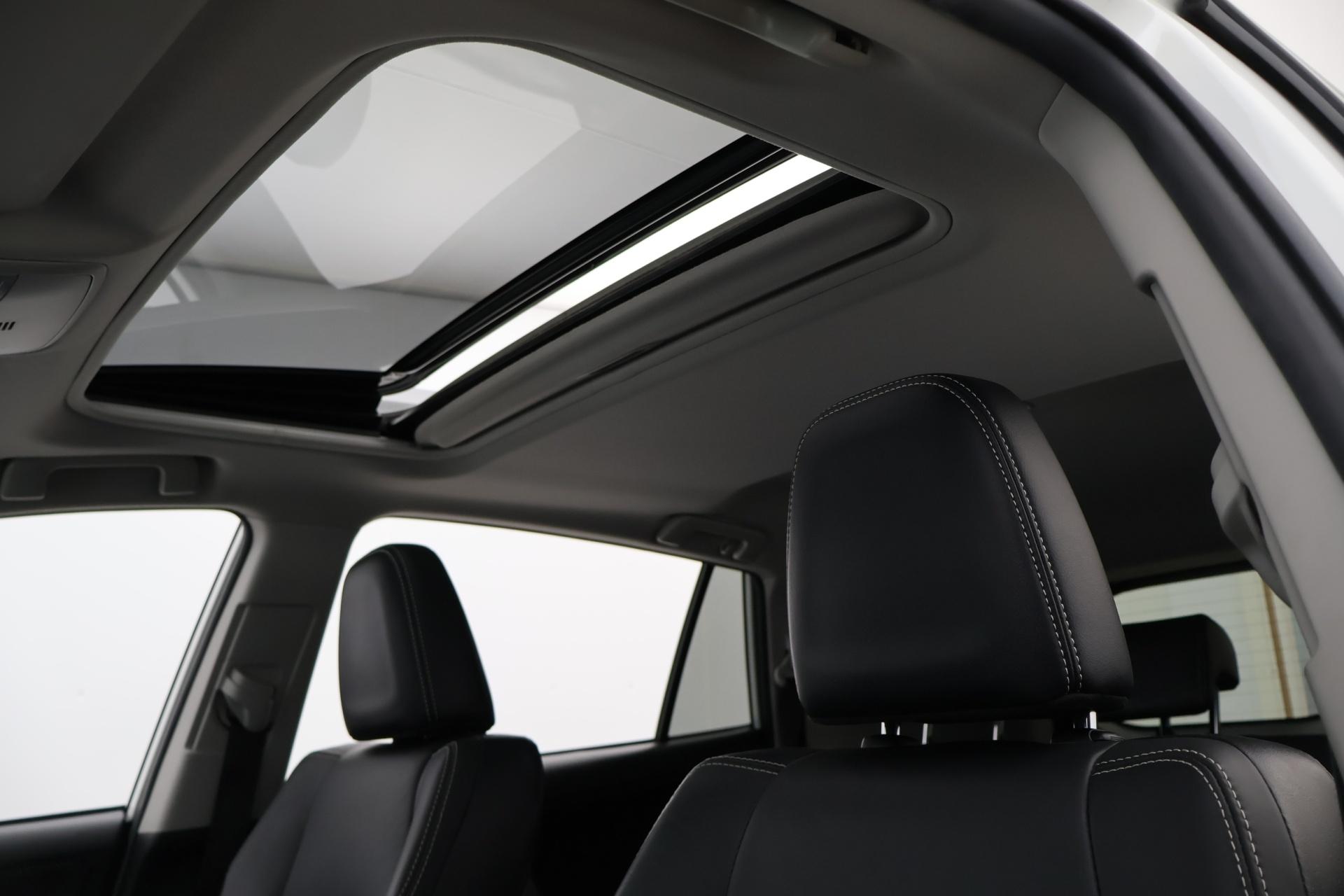 TOYOTA RAV4 2017
