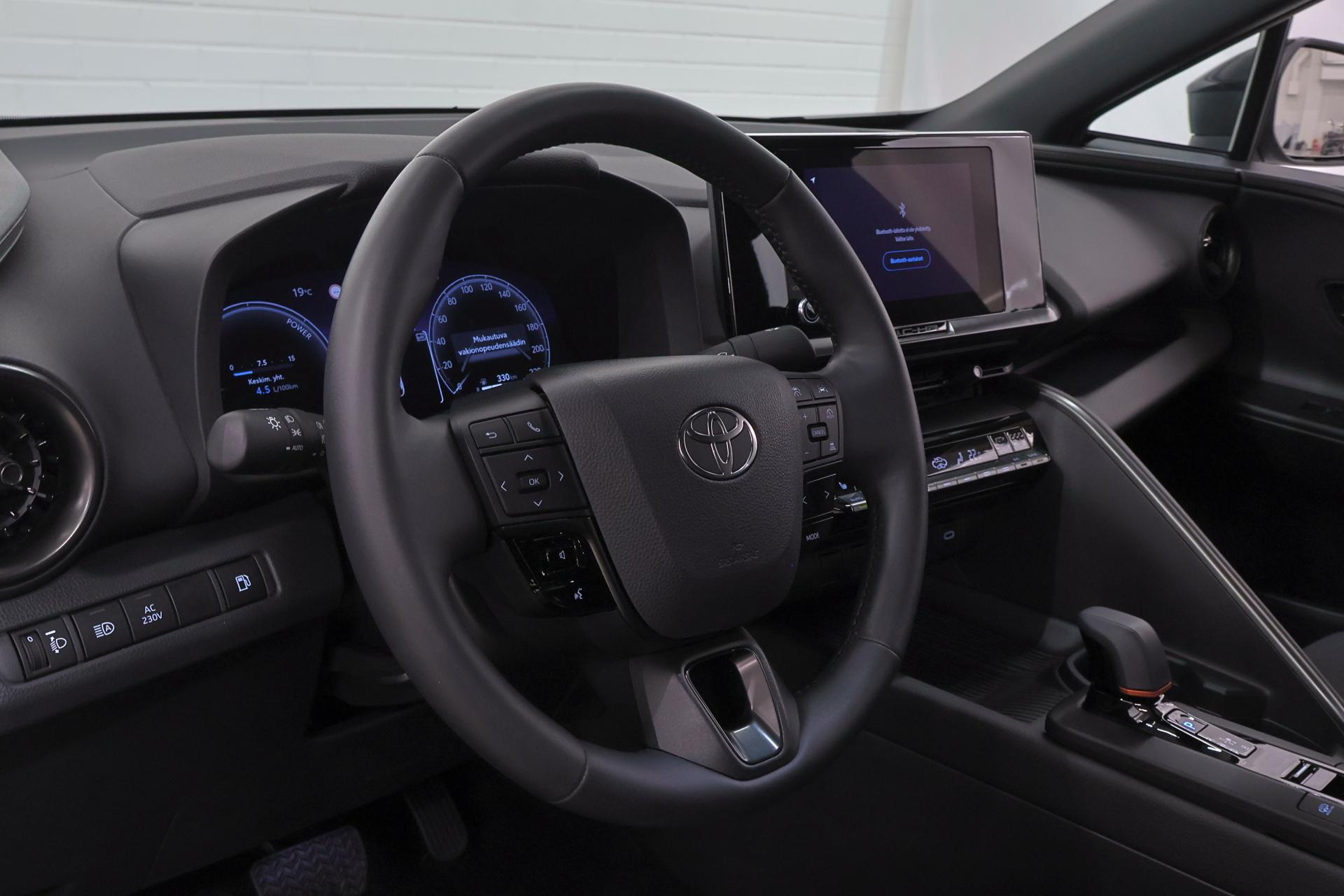 TOYOTA C-HR 14