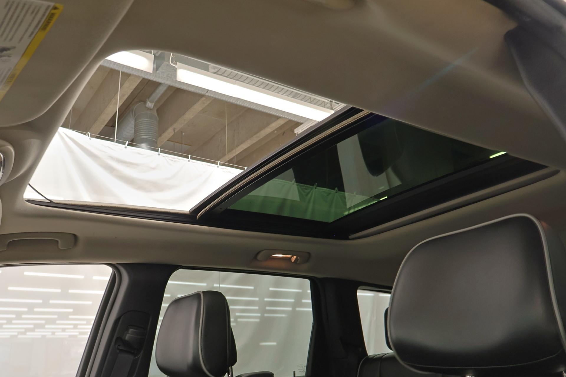 JEEP Grand Cherokee 2011