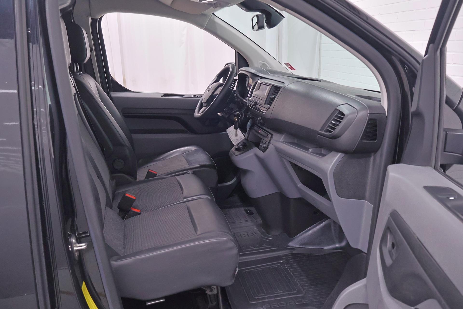 TOYOTA Proace 2020