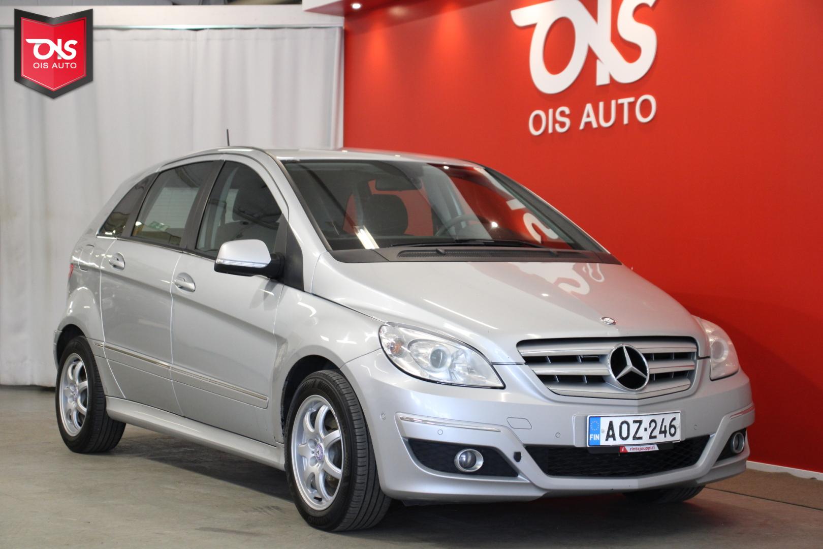MERCEDES-BENZ B 2010