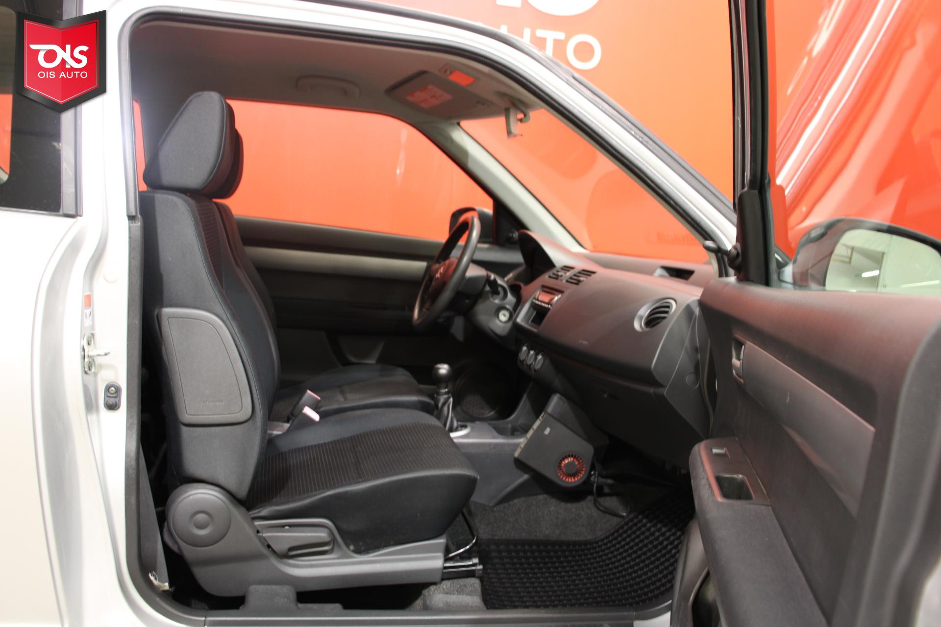 SUZUKI Swift 2005