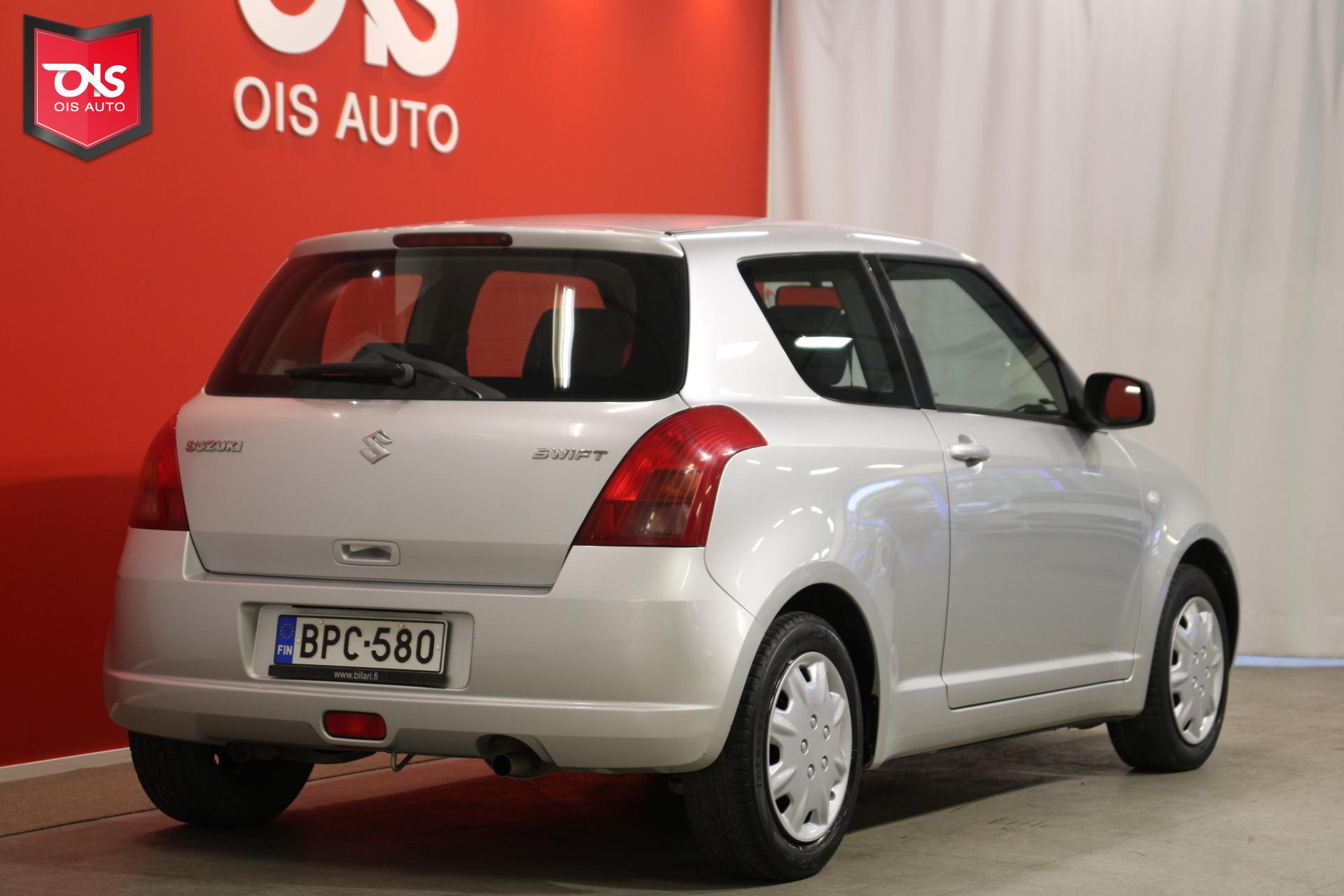 SUZUKI Swift 2005