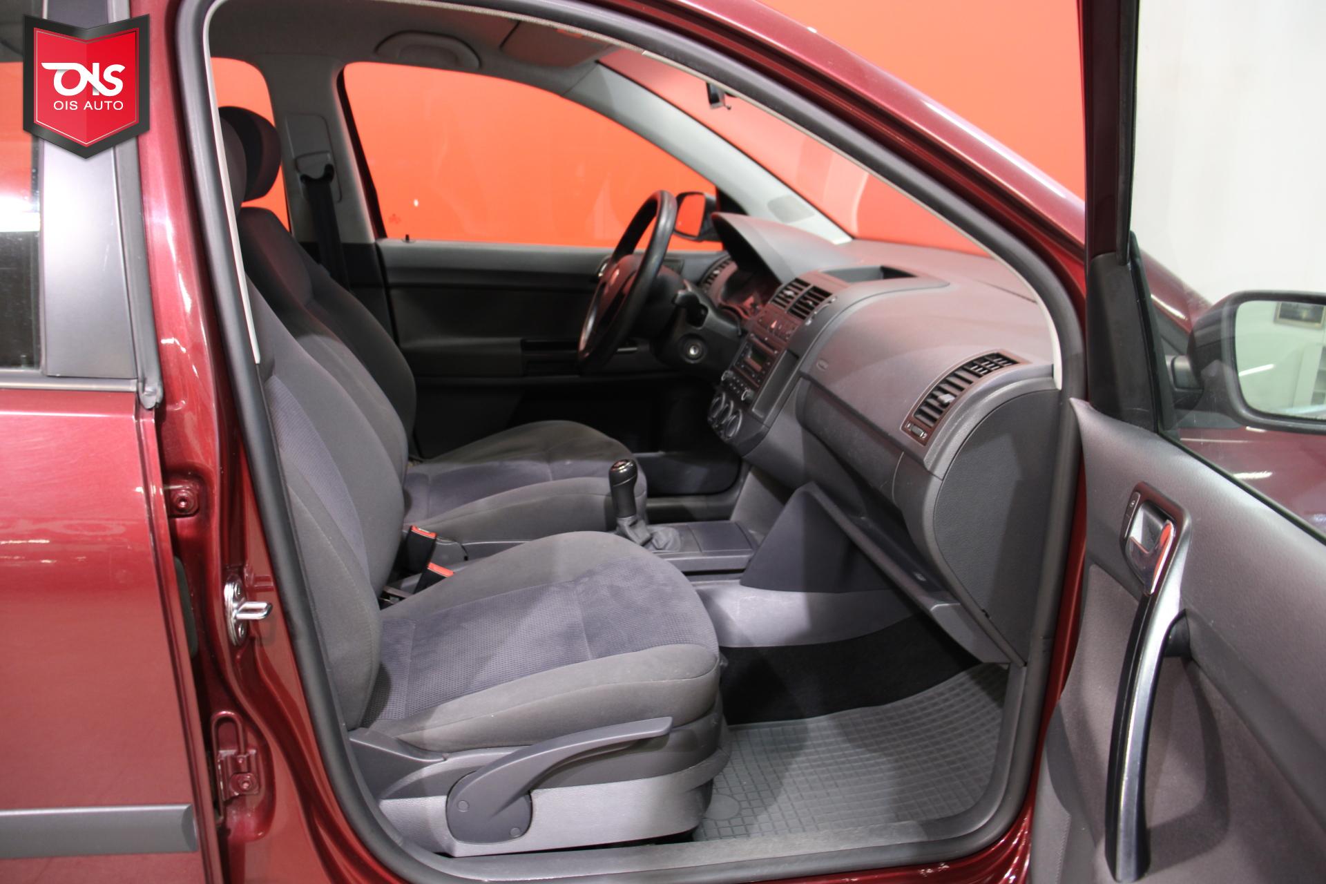 VOLKSWAGEN Polo 2008