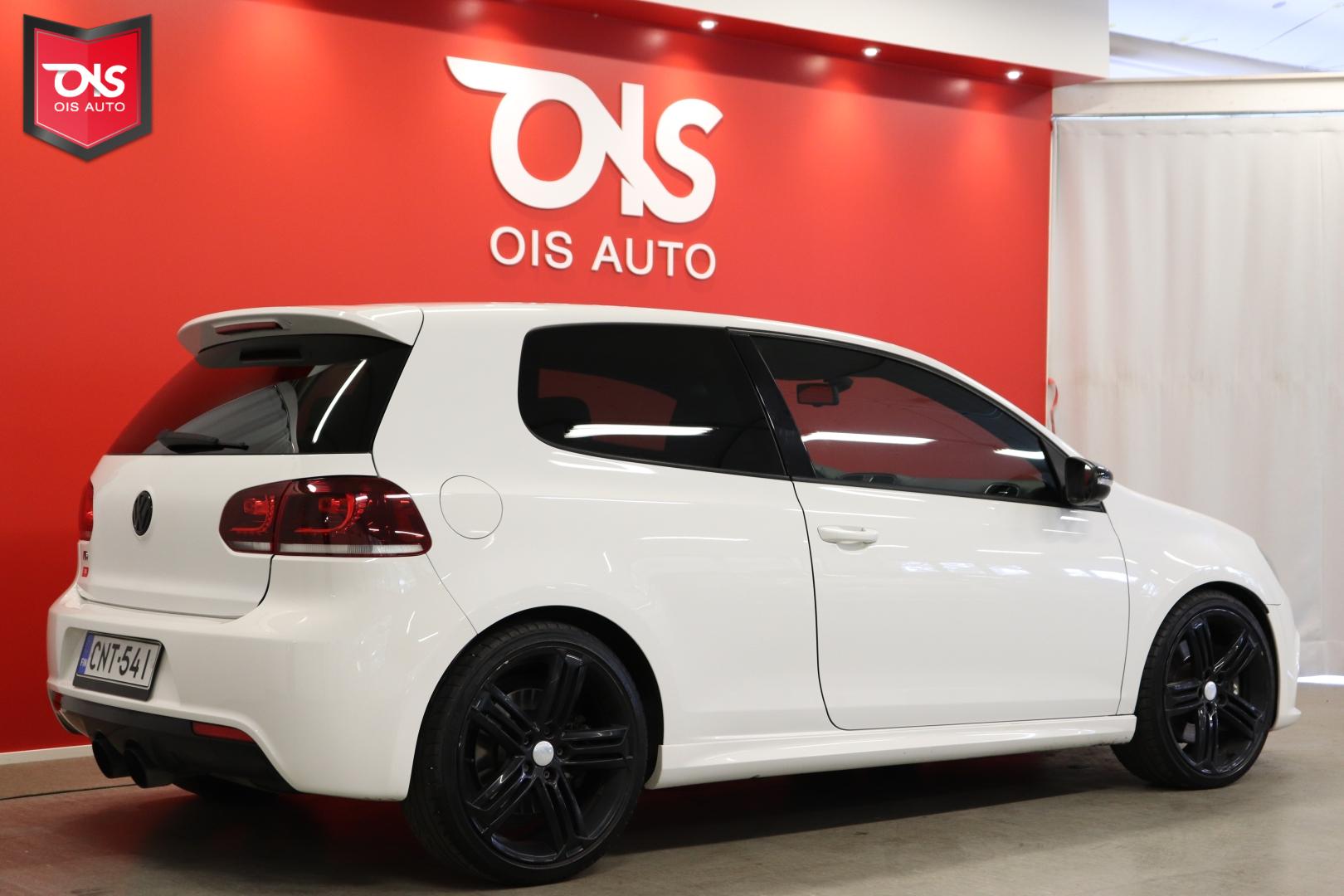 VOLKSWAGEN Golf 2010