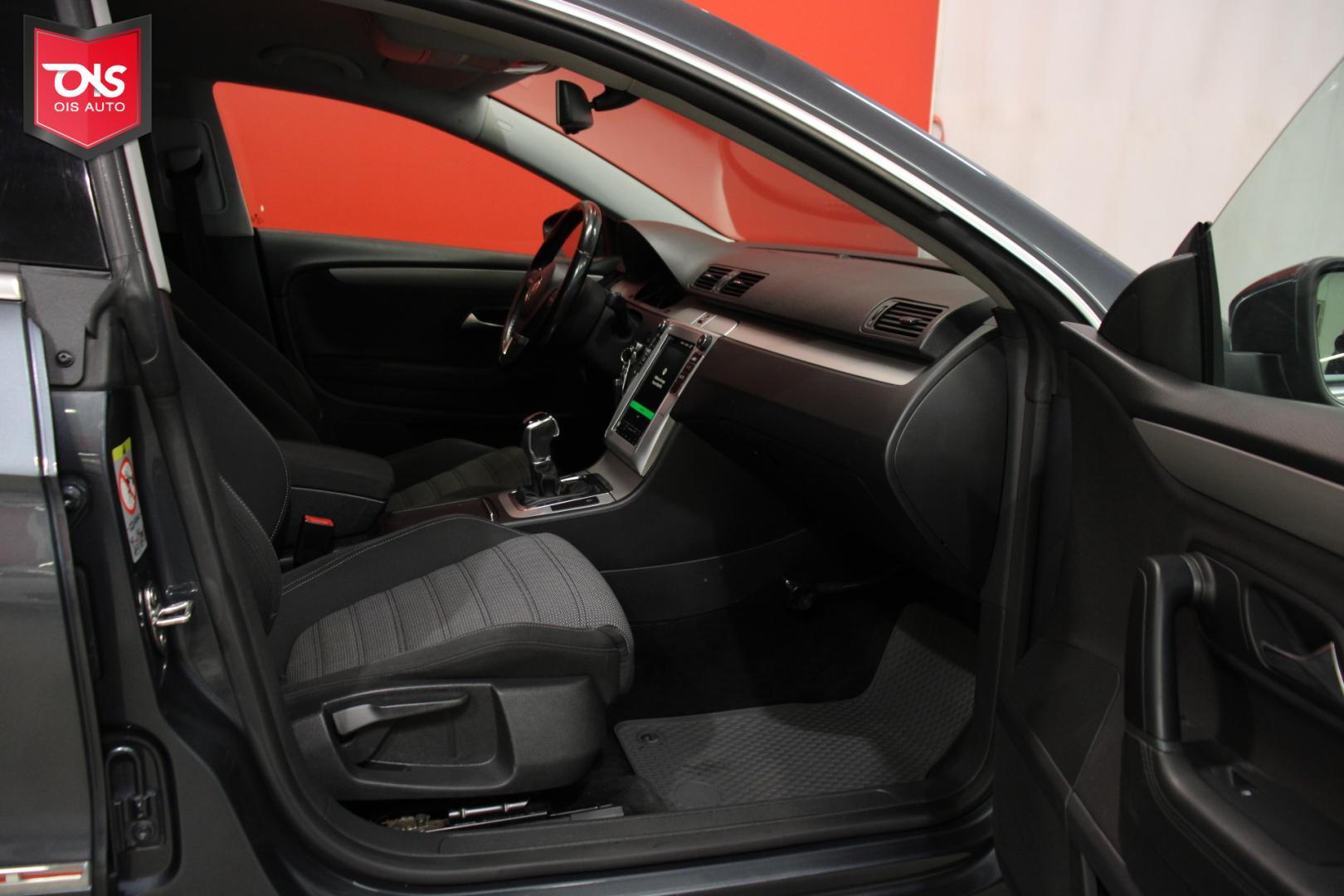 VOLKSWAGEN Passat CC 2009