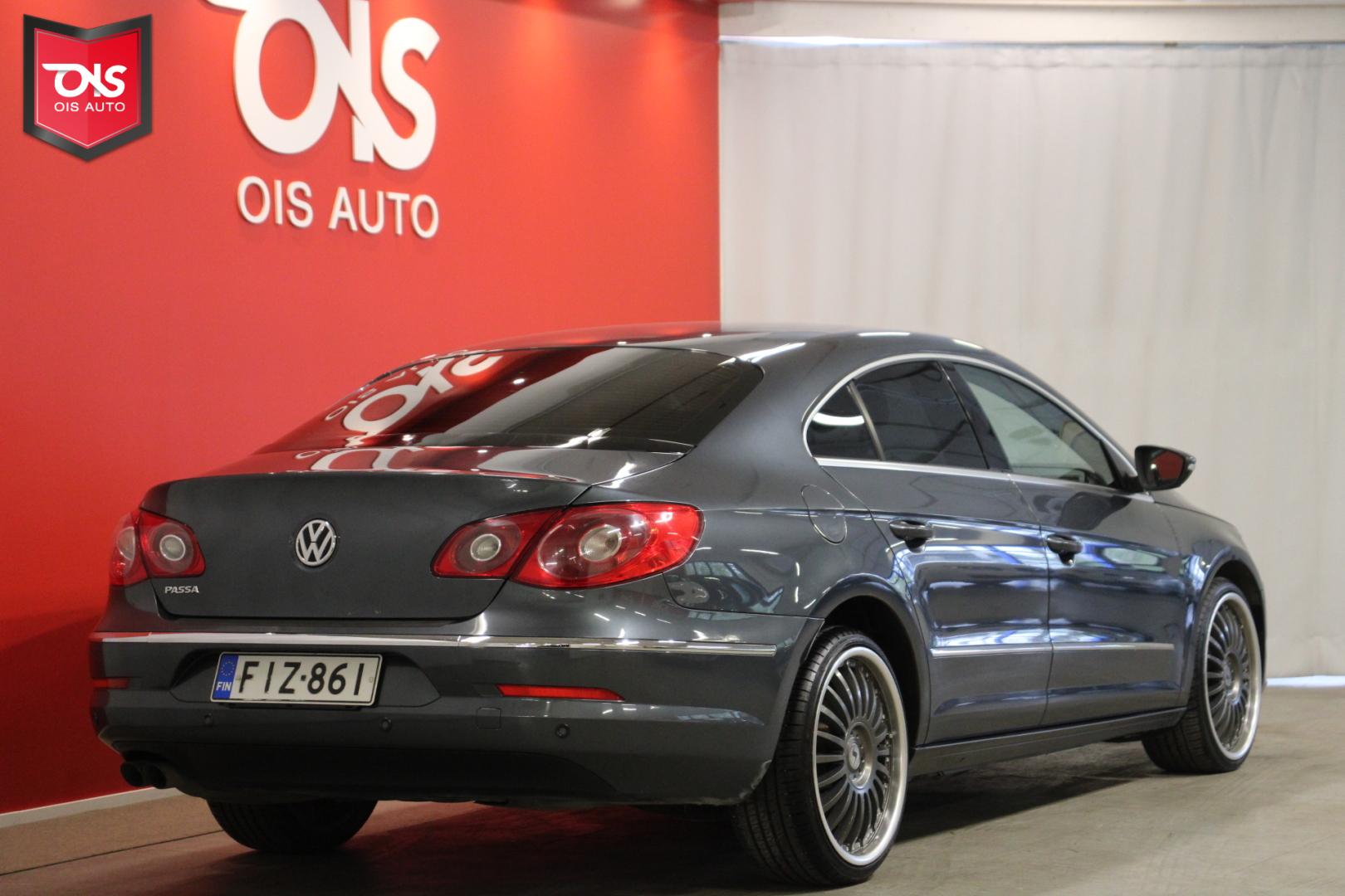 VOLKSWAGEN Passat CC 2009