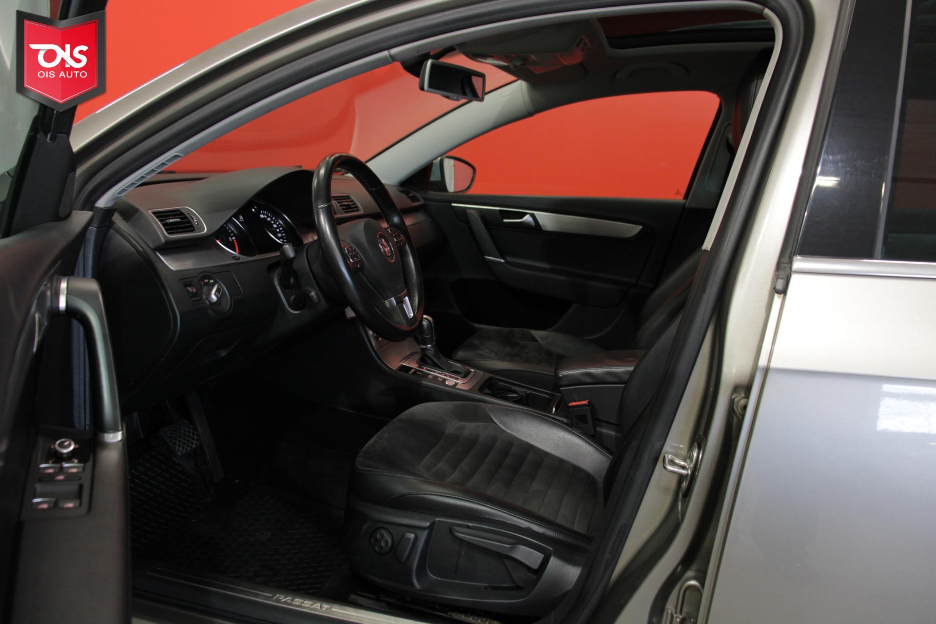 VOLKSWAGEN Passat 2014