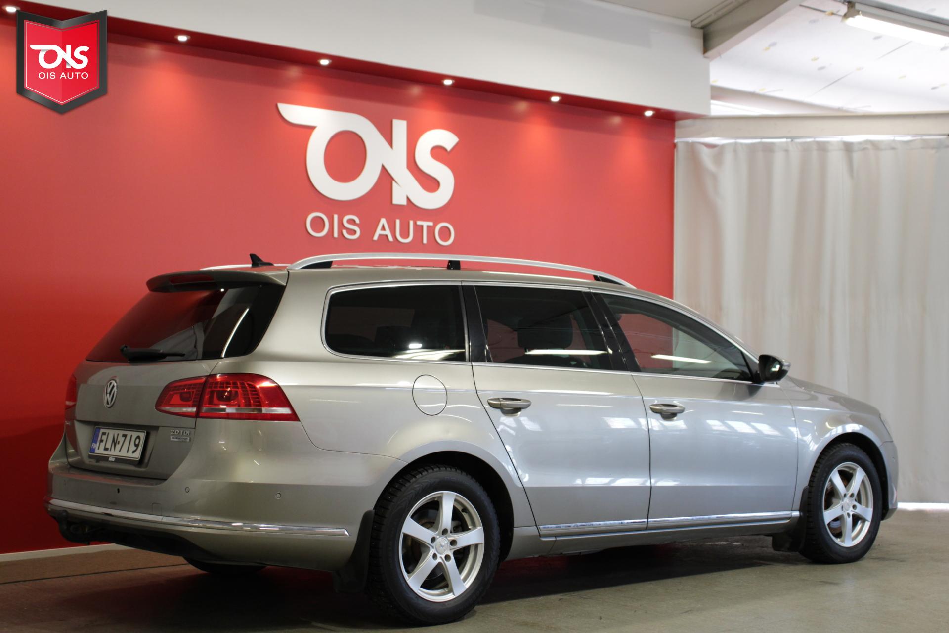 VOLKSWAGEN Passat 2014