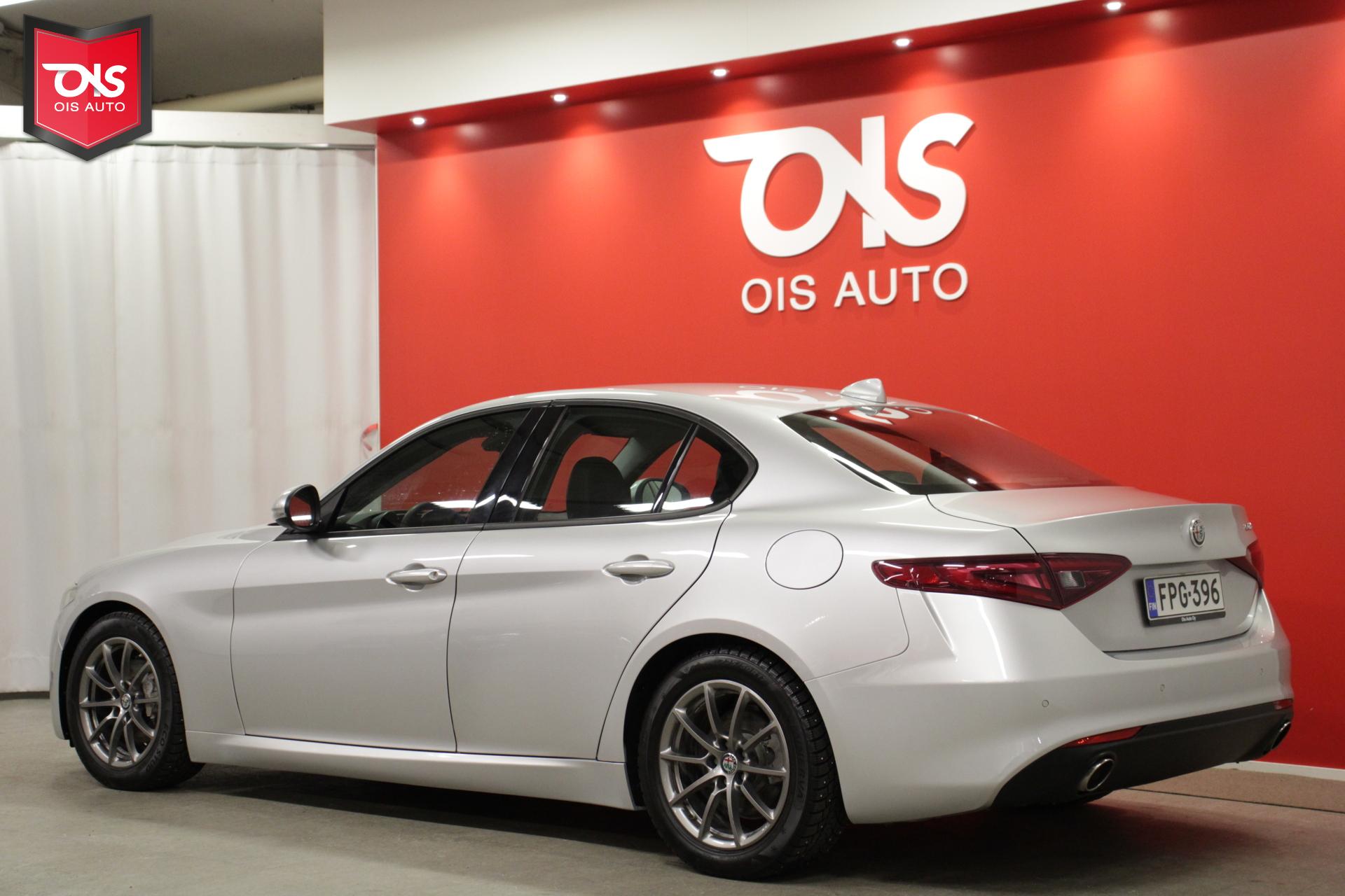 ALFA ROMEO Giulia 2017