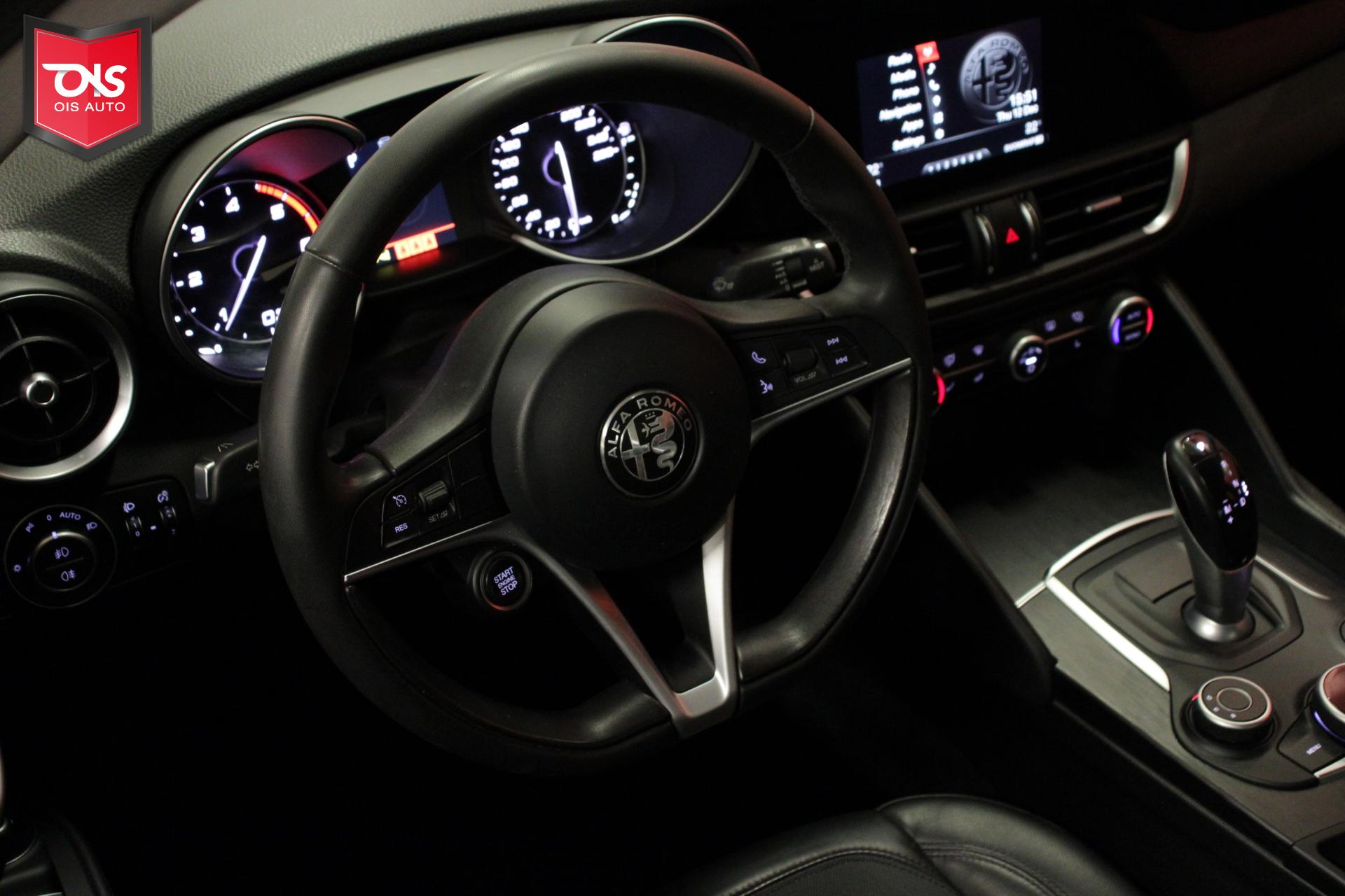 ALFA ROMEO Giulia 2017