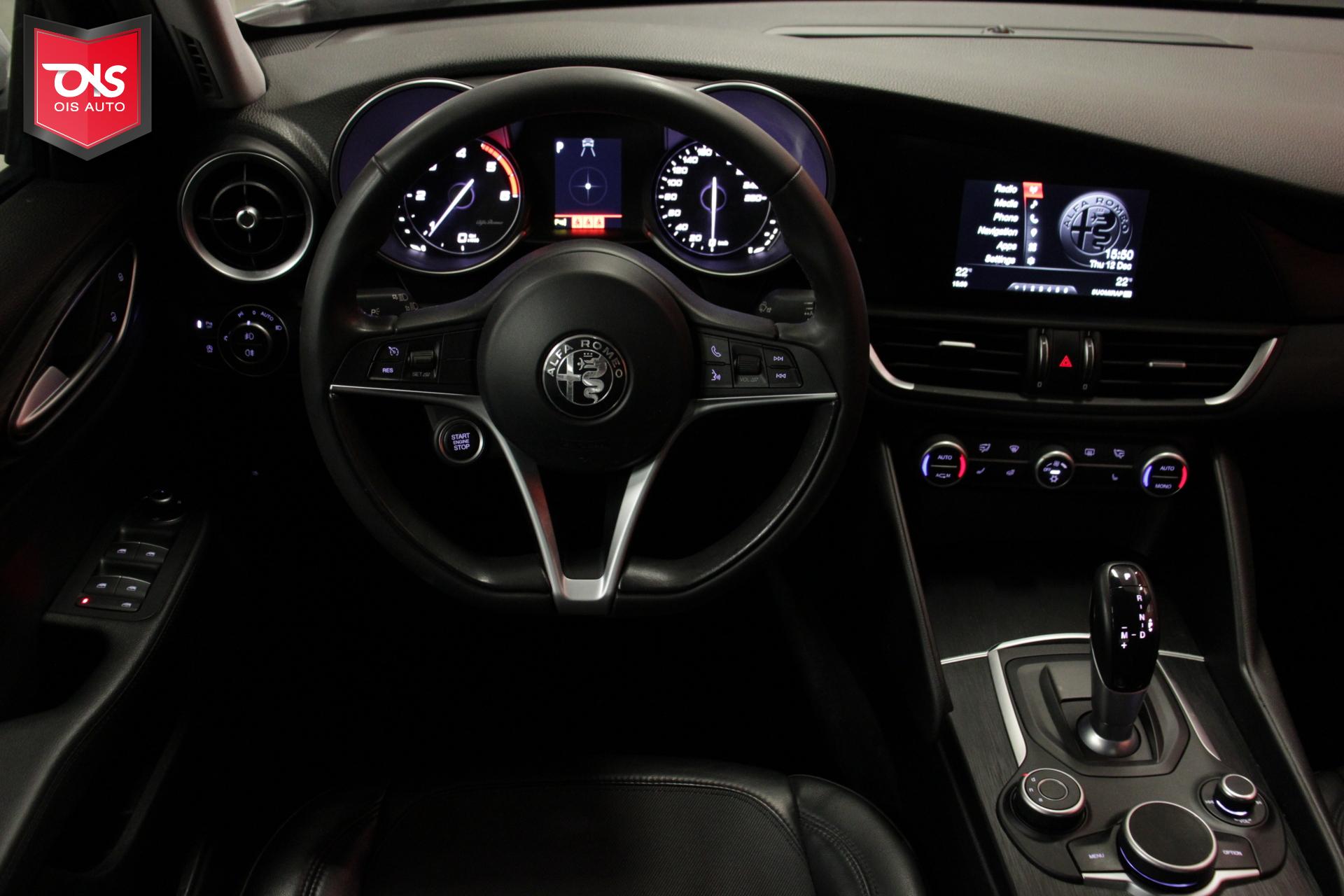 ALFA ROMEO Giulia 2017