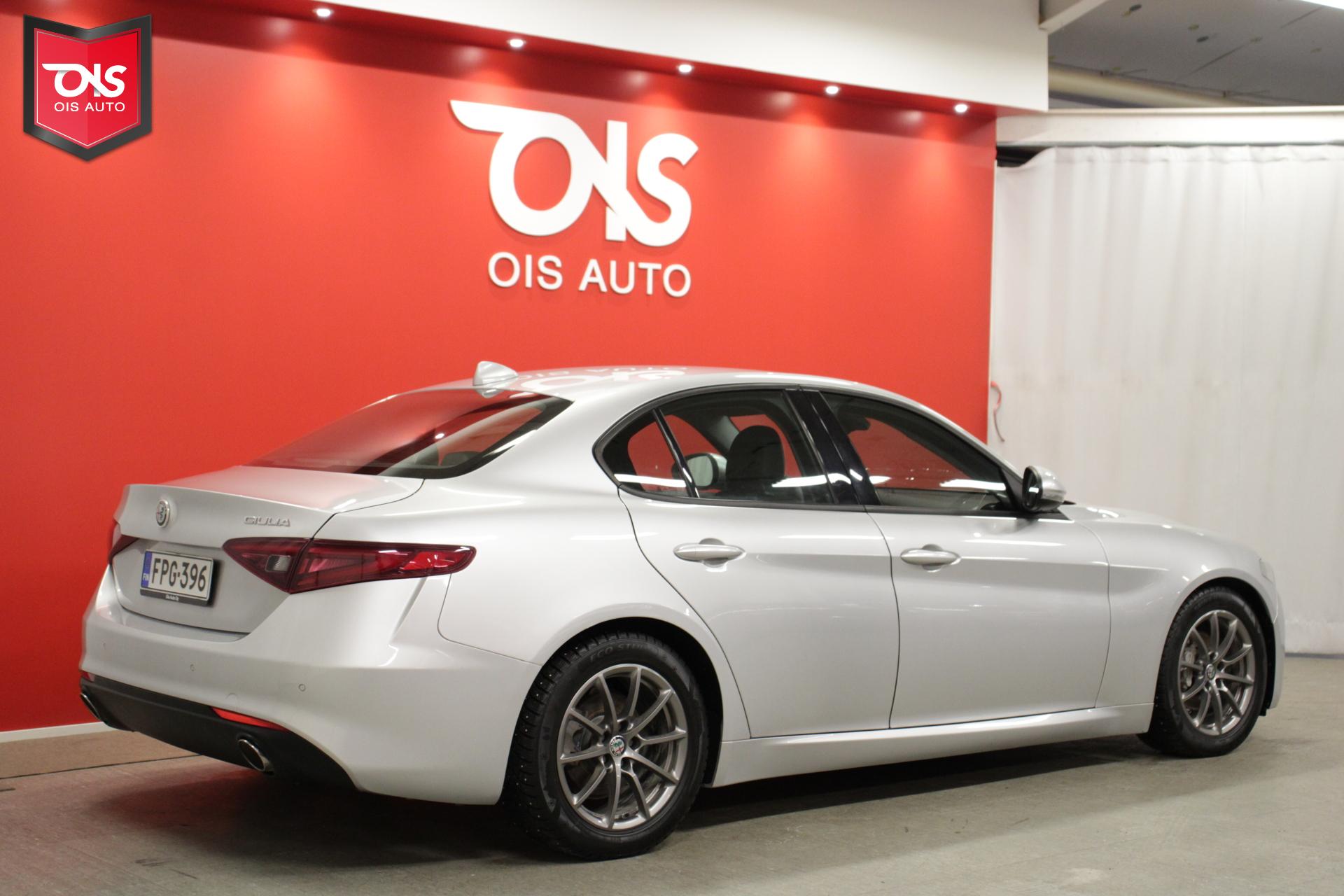 ALFA ROMEO Giulia 2017