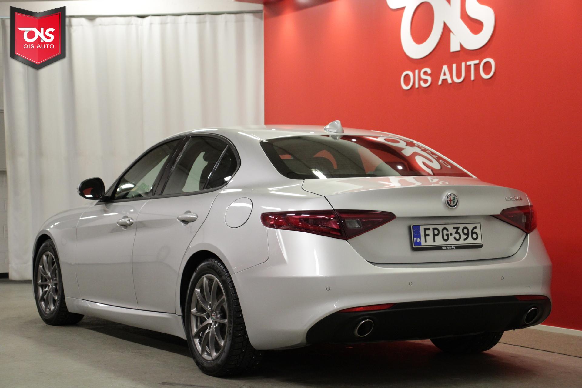 ALFA ROMEO Giulia 2017