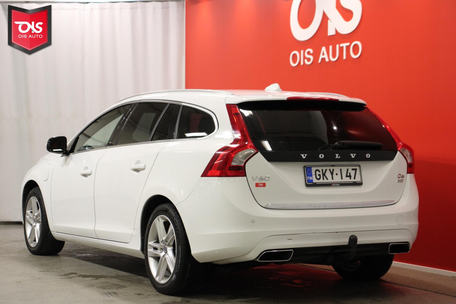 VOLVO V60 2014