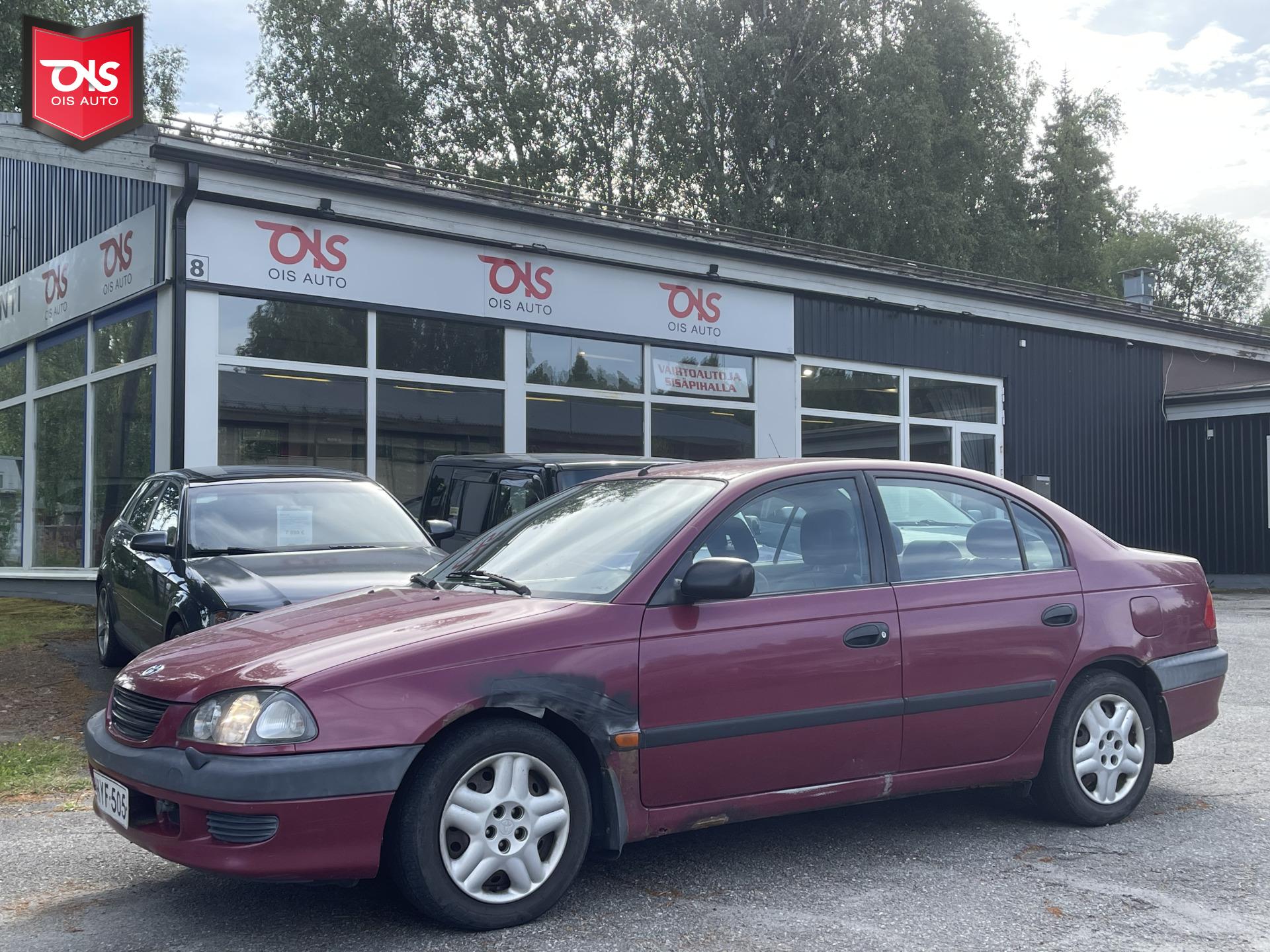 TOYOTA Avensis 1999