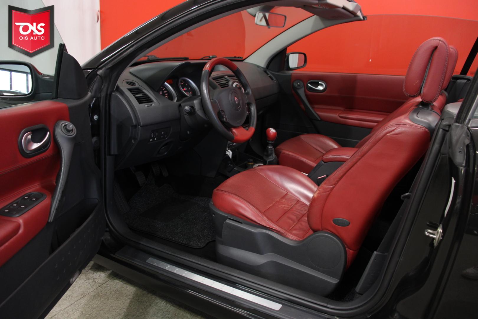 RENAULT Megane 2004